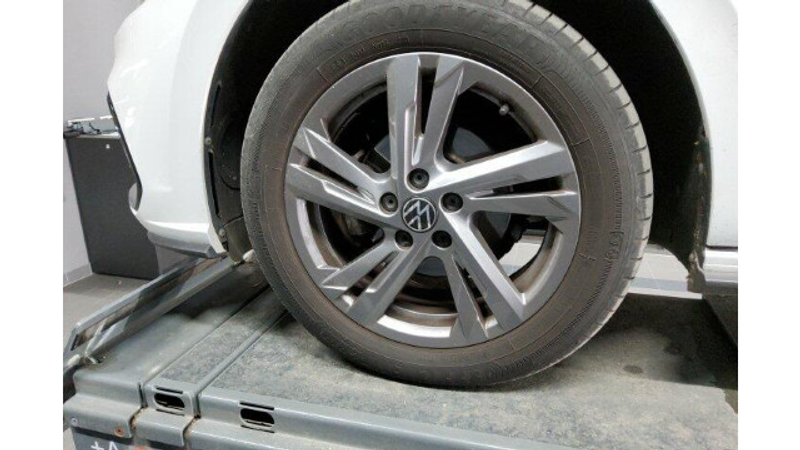 Volkswagen Polo R-Line 1.0 TSI DSG *ACC*LED*LANE*Sport* — photo 7