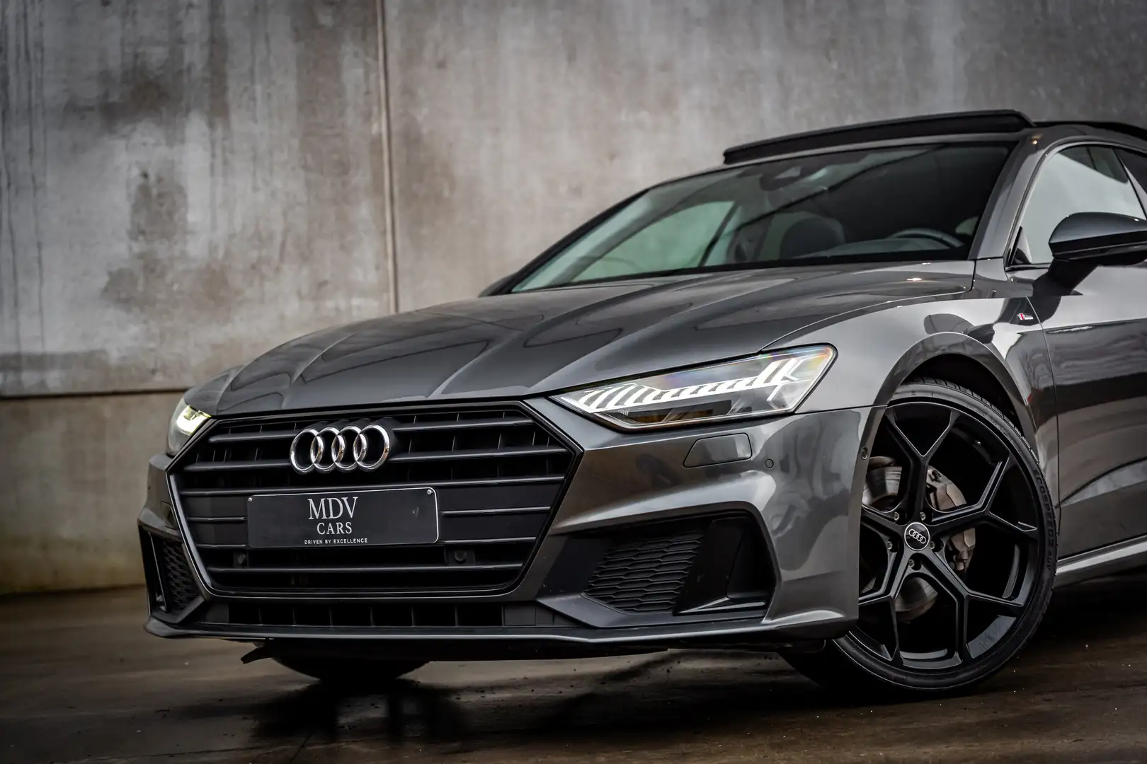 Audi A7 S-LINE*TOITPANORAMIQUE Noir - 2