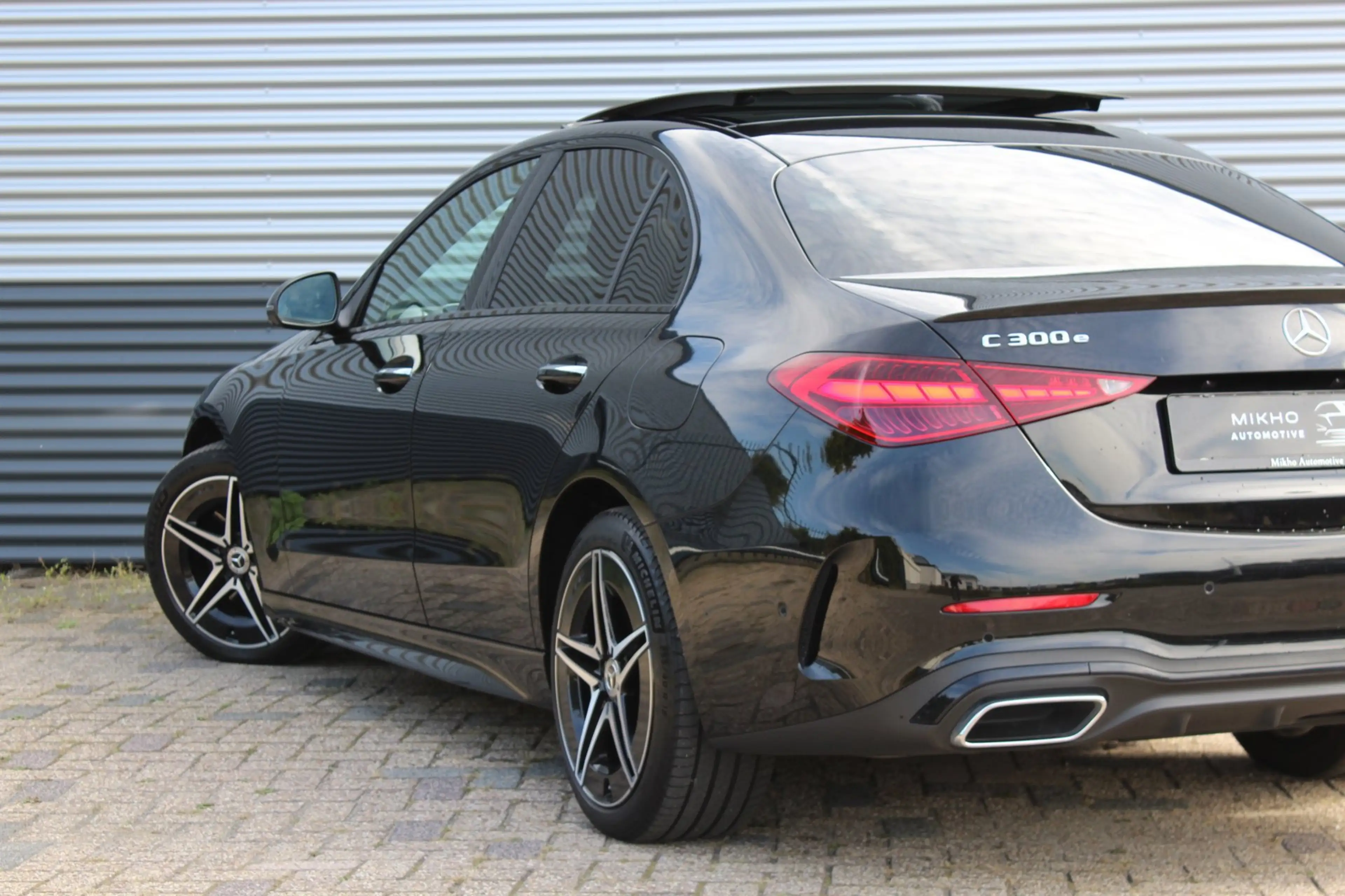 Mercedes-Benz C 300 e AMG | Pano | 360 | Trekhaak | Air balance pakket — photo 22