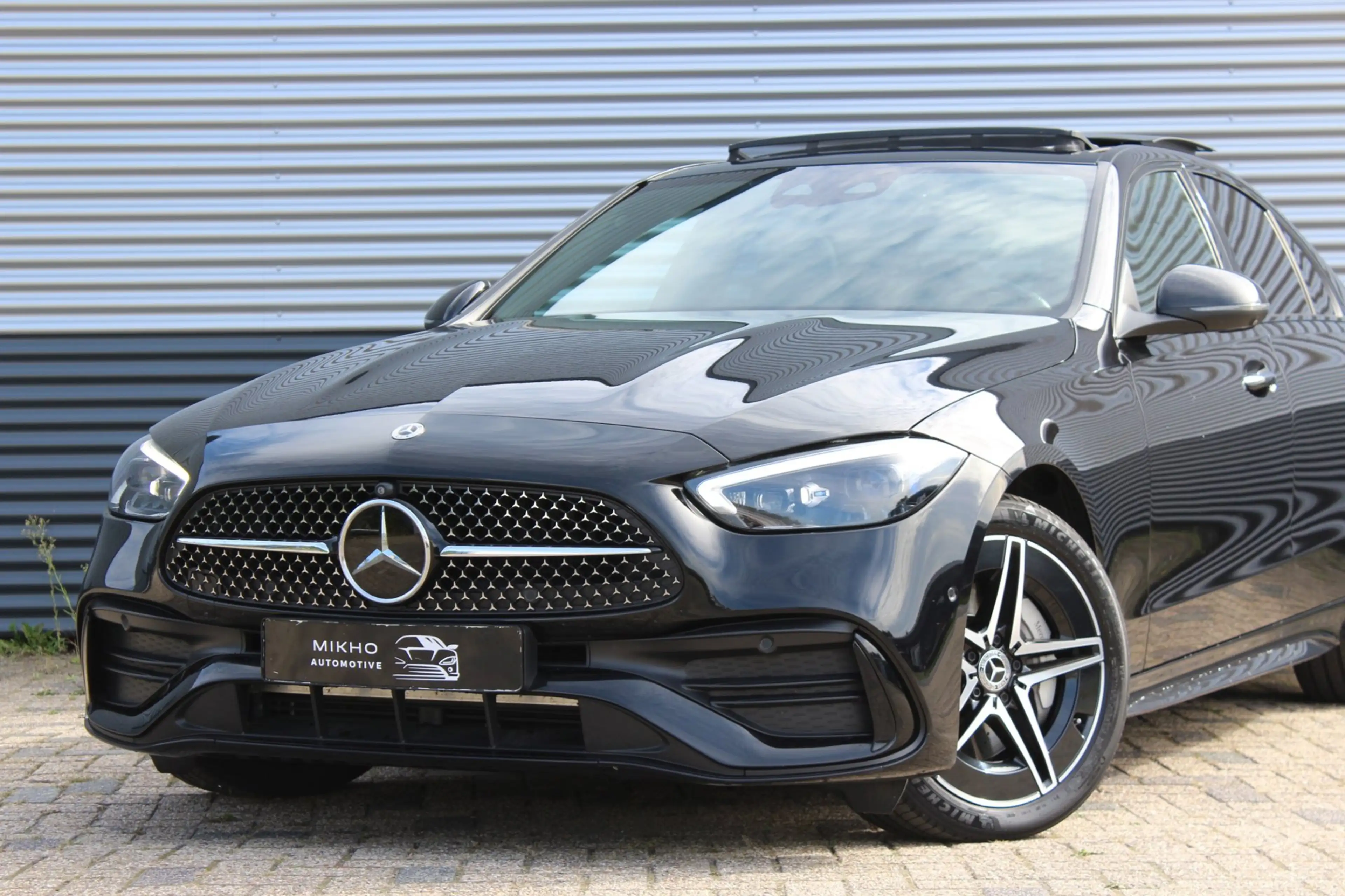 Mercedes-Benz C 300 e AMG | Pano | 360 | Trekhaak | Air balance pakket — photo 13