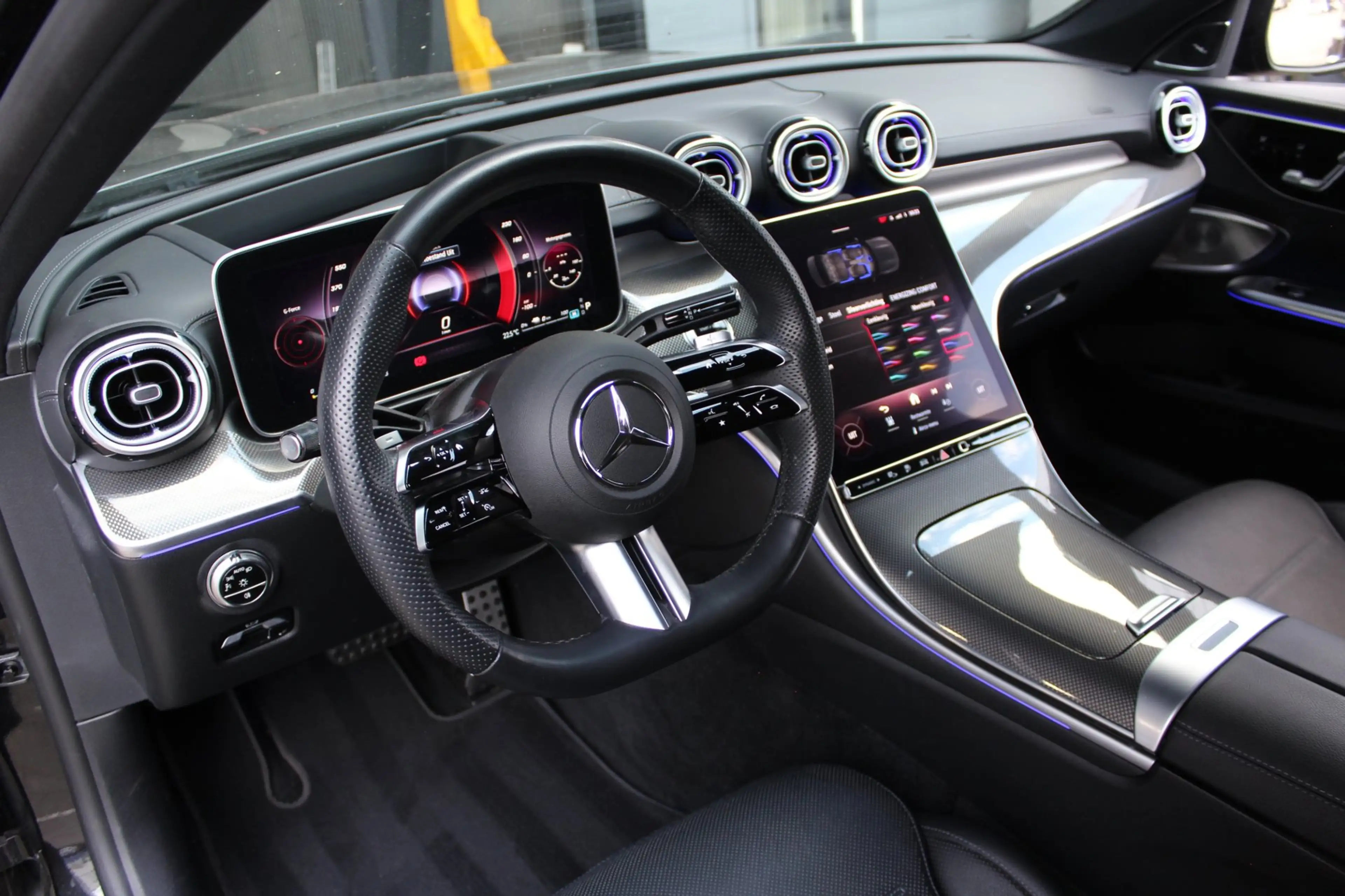 Mercedes-Benz C 300 e AMG | Pano | 360 | Trekhaak | Air balance pakket — photo 6