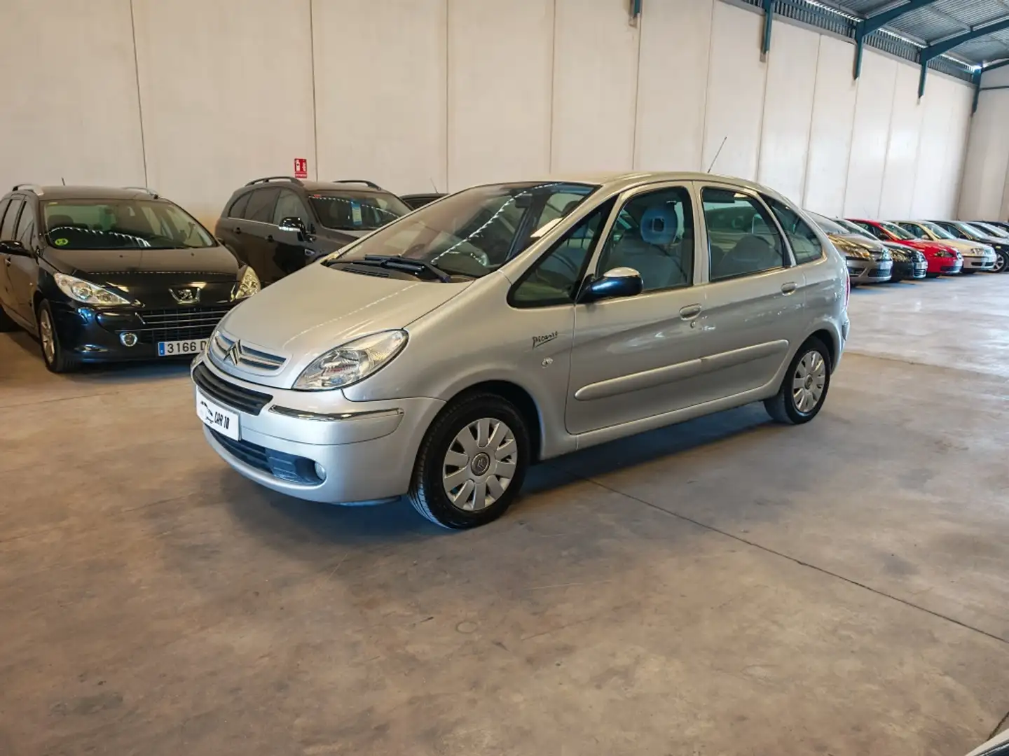 Citroen Xsara Picasso 1.6HDi Exclusive 07 Gris - 2