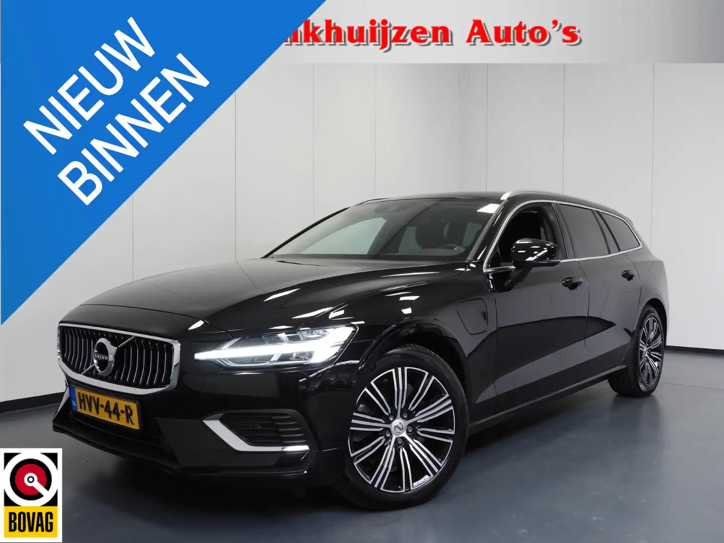 Volvo V60 2.0 T6 Recharge AWD Core Plug-in NAVI/LED/18''LMV/ Zwart - 1