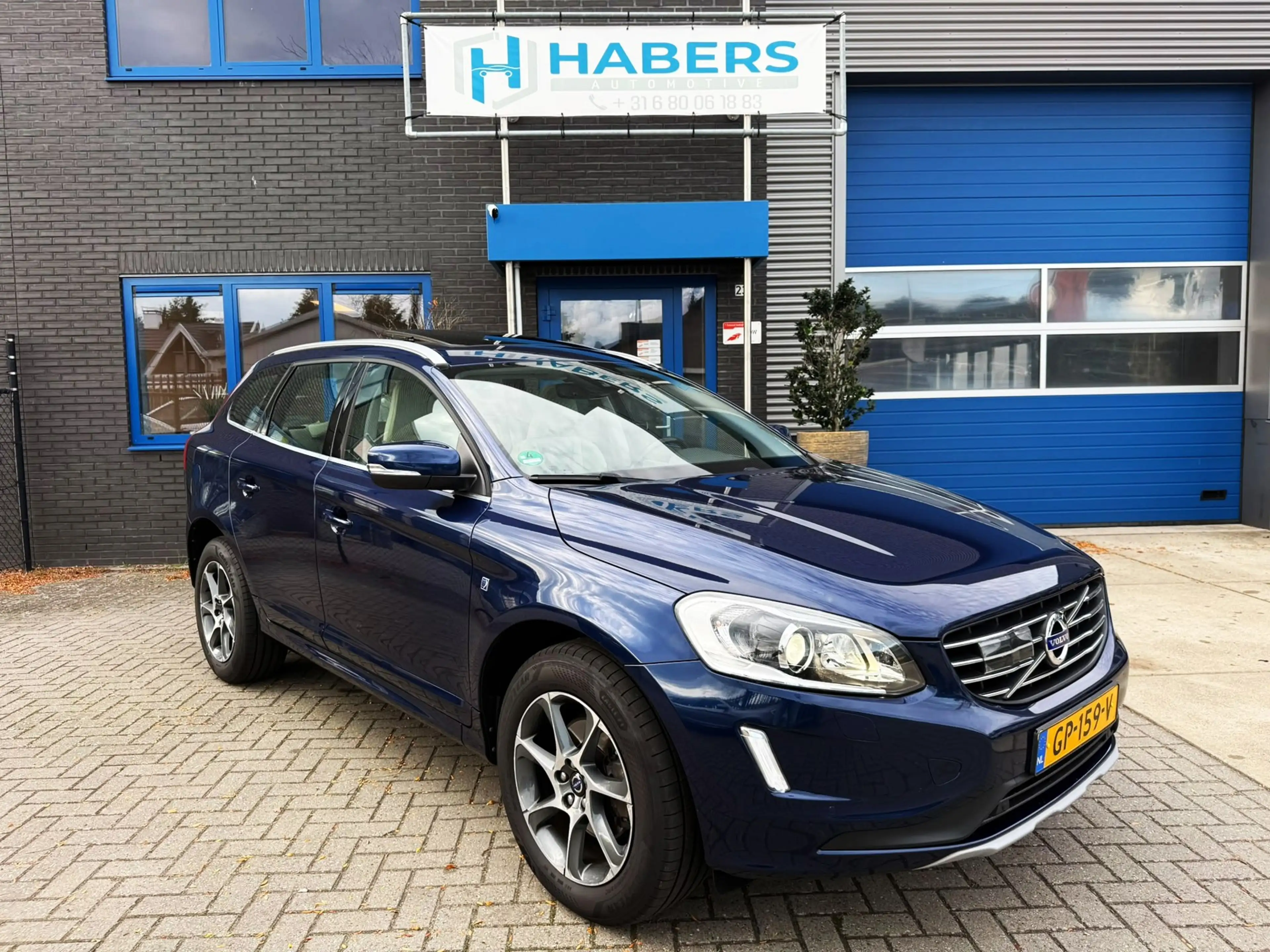 Volvo XC60 2.0 T5 FWD Ocean Race 245PK|NL Auto|Navi|AUT|Adapt — photo 10