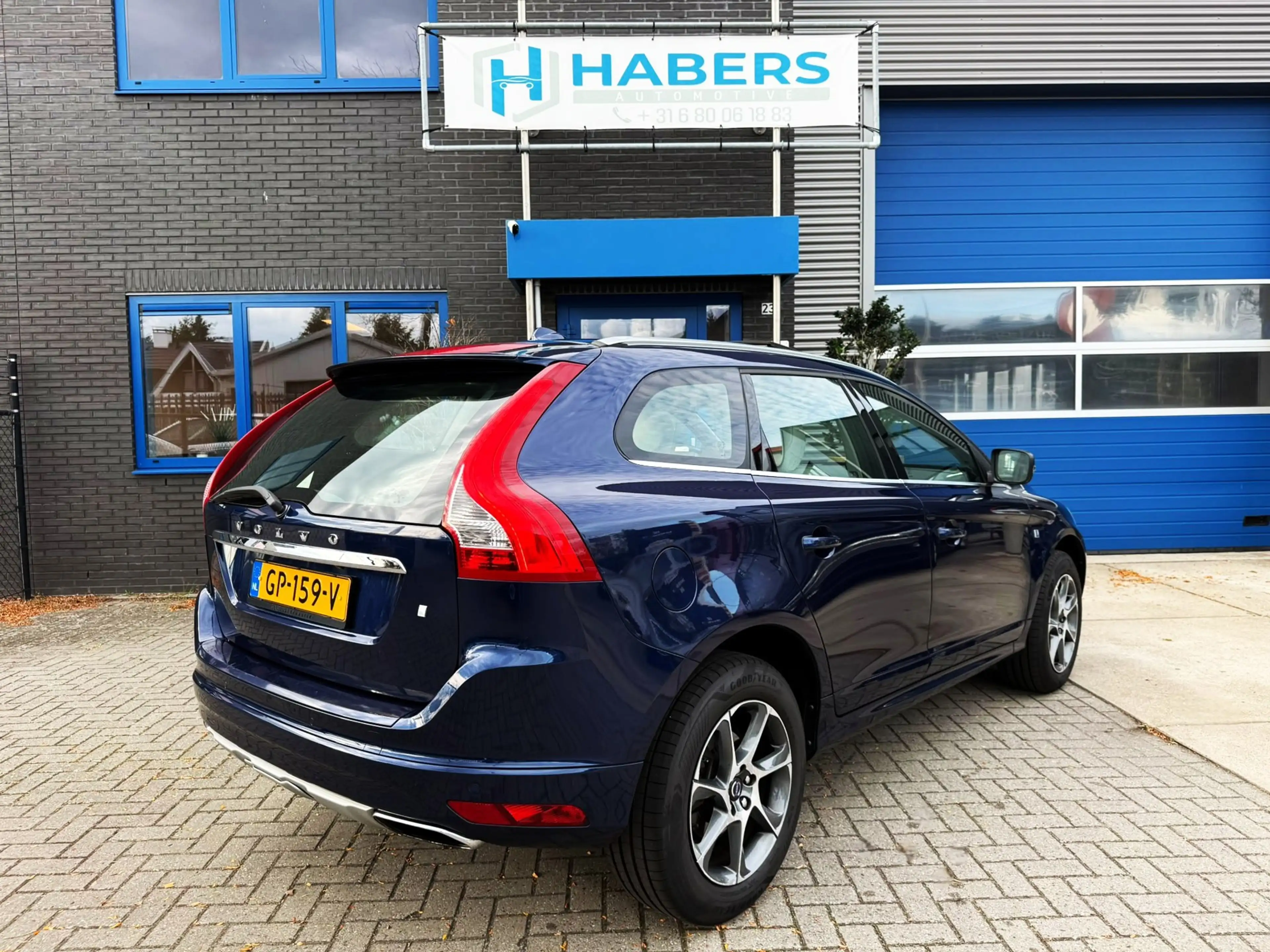Volvo XC60 2.0 T5 FWD Ocean Race 245PK|NL Auto|Navi|AUT|Adapt — photo 8