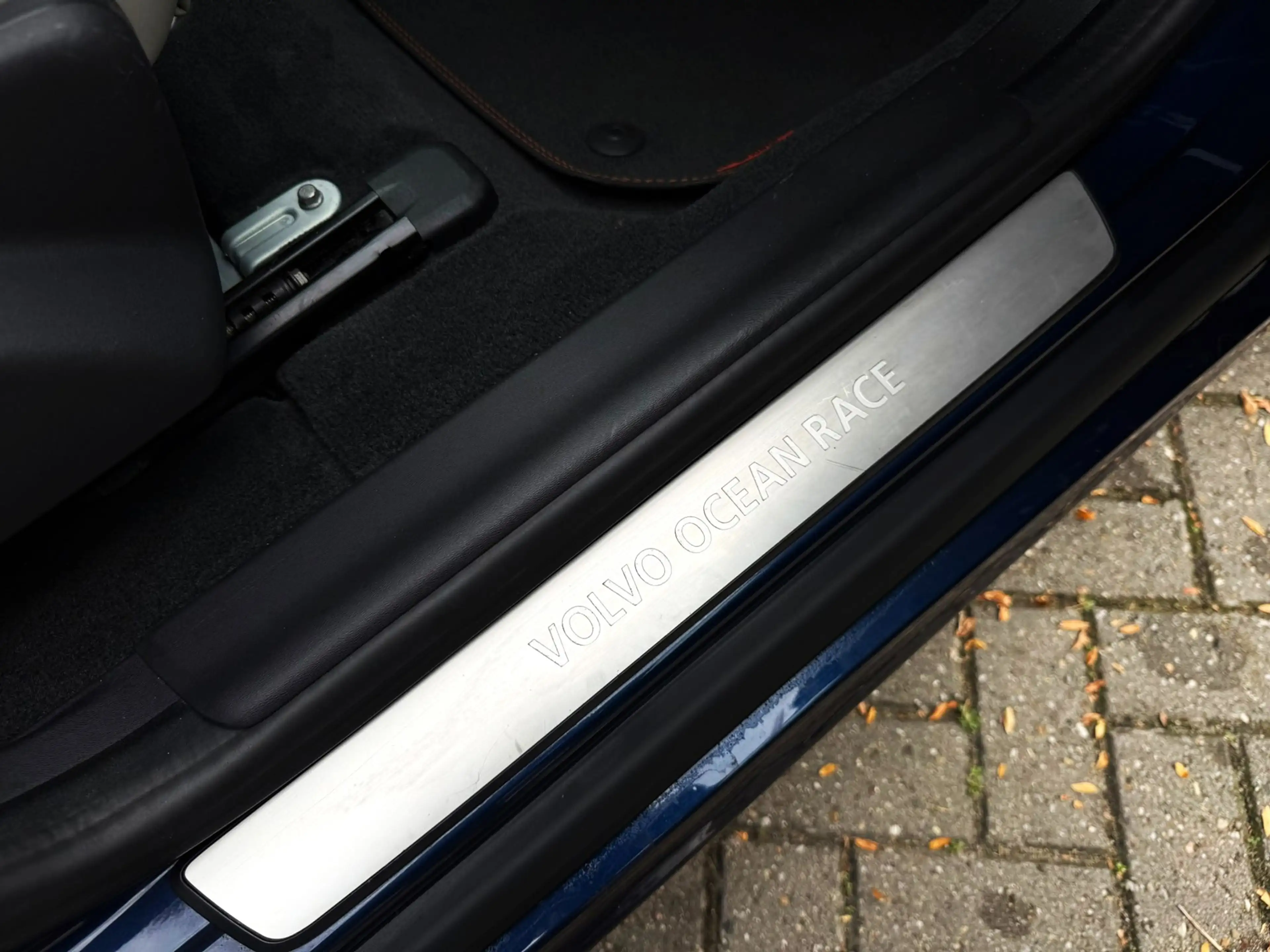 Volvo XC60 2.0 T5 FWD Ocean Race 245PK|NL Auto|Navi|AUT|Adapt — photo 35