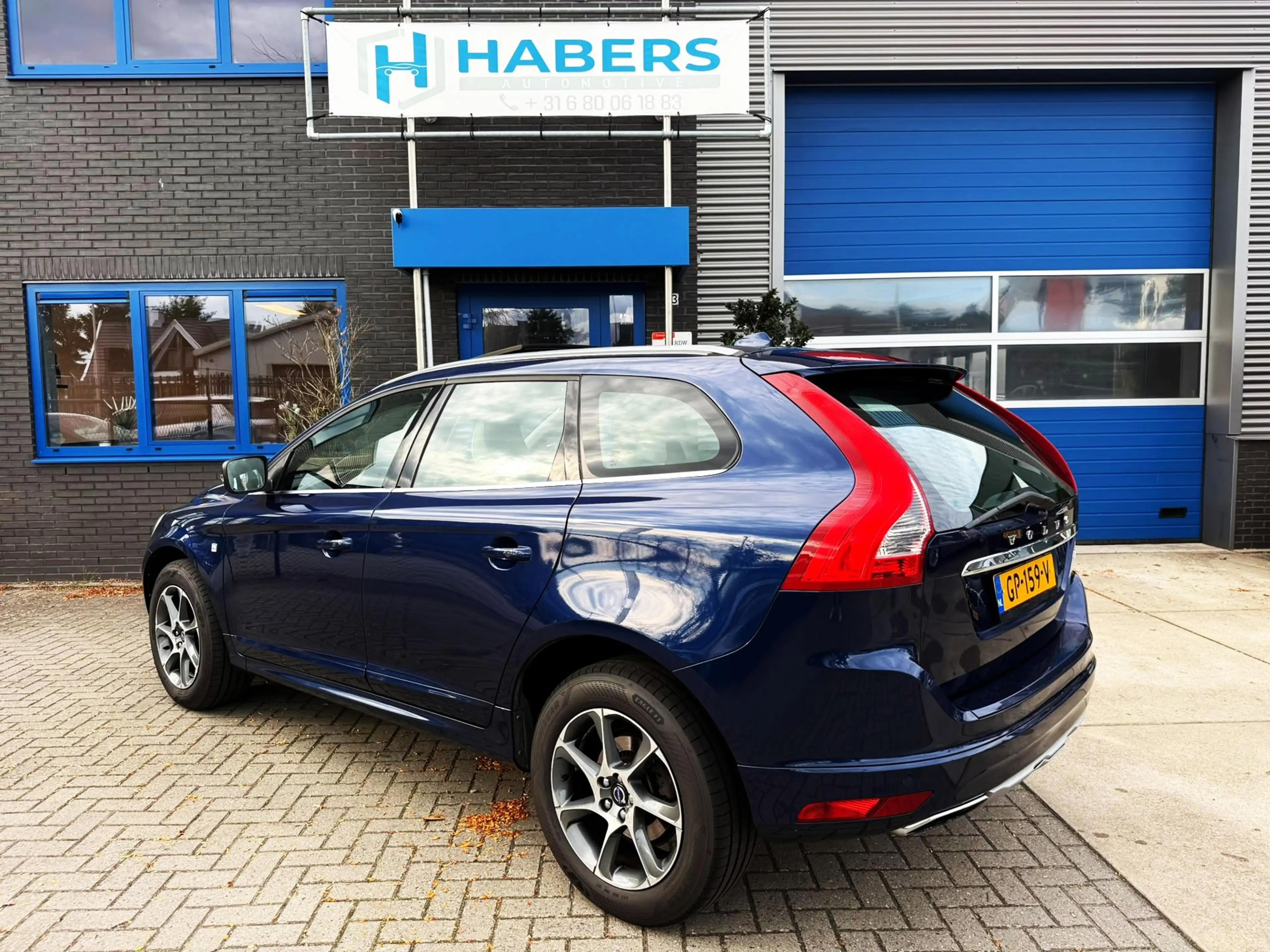 Volvo XC60 2.0 T5 FWD Ocean Race 245PK|NL Auto|Navi|AUT|Adapt — photo 6