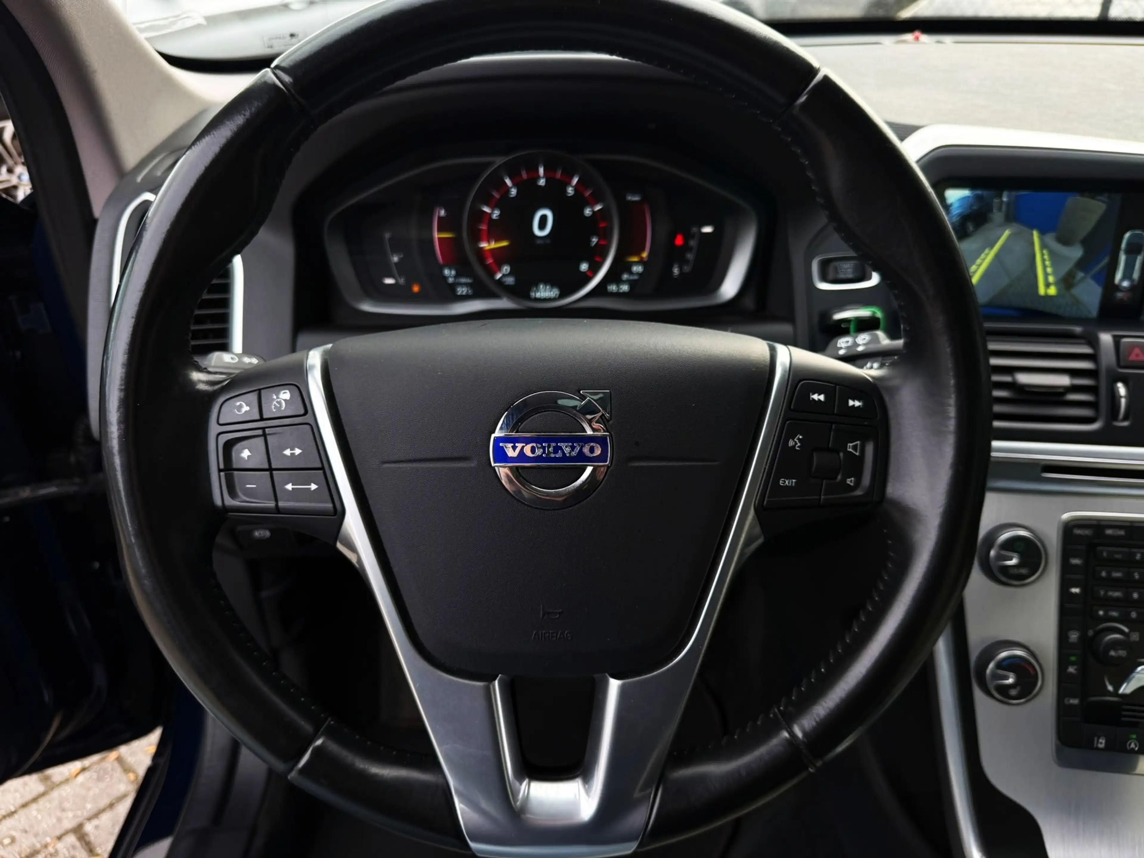 Volvo XC60 2.0 T5 FWD Ocean Race 245PK|NL Auto|Navi|AUT|Adapt — photo 17