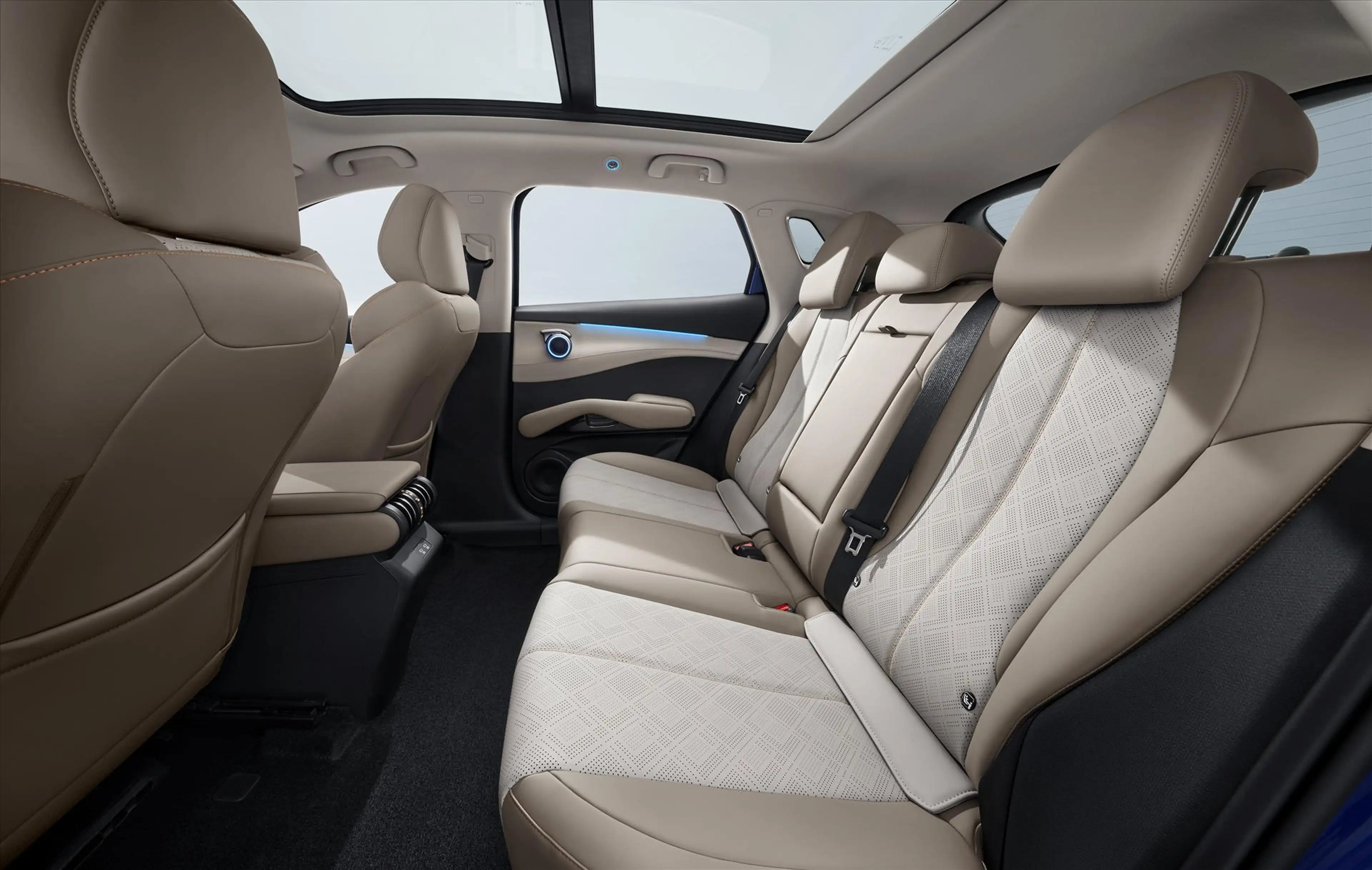 BYD Atto 3 74,8kWh Excellence — photo 9