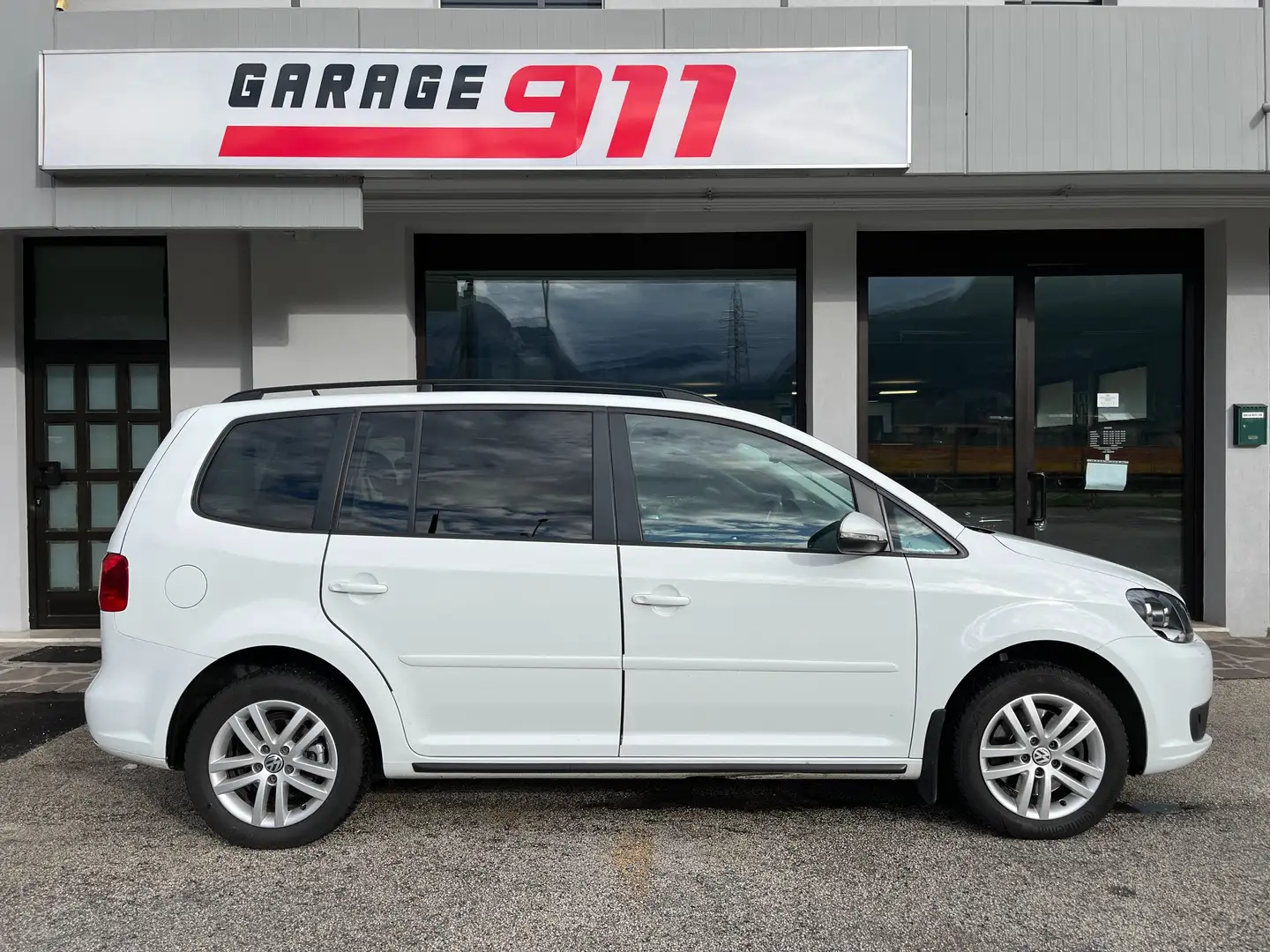 Volkswagen Touran Touran 1.4 tsi Telecamera Business ecofuel Metano Blanc - 1