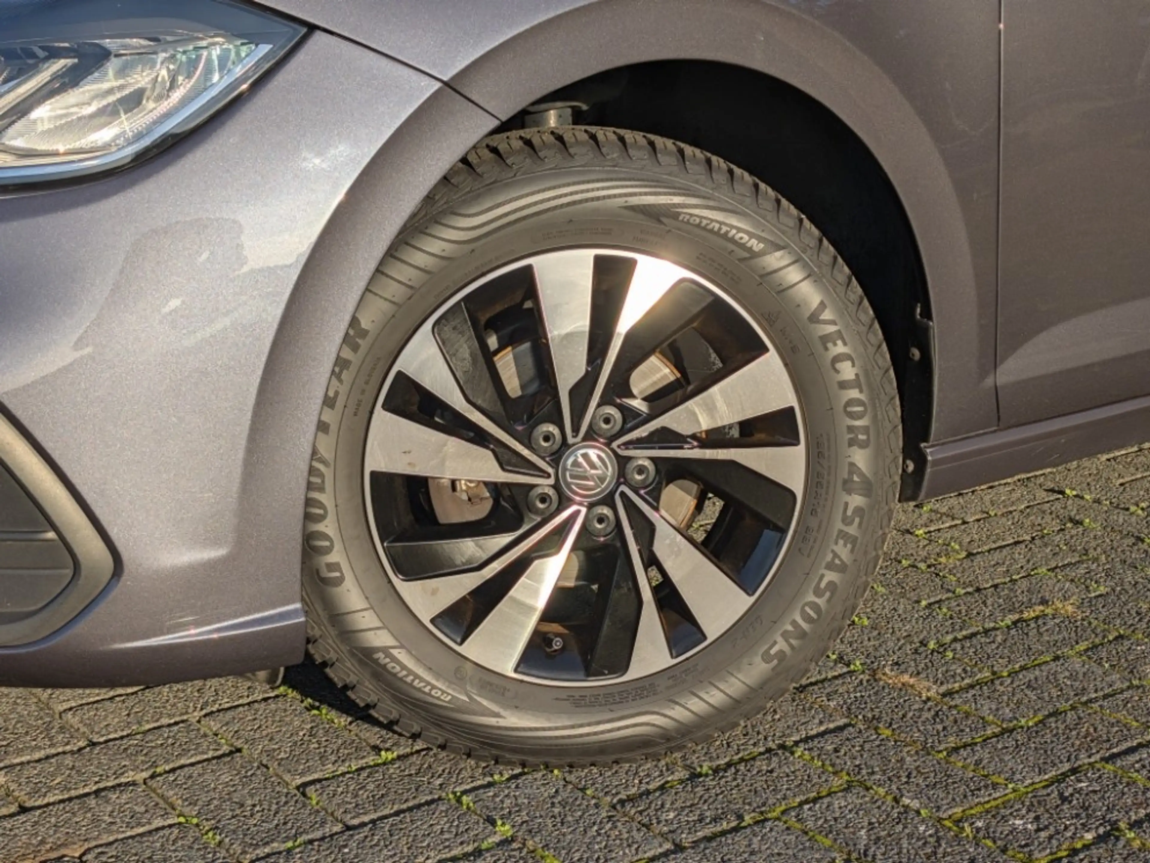 Volkswagen Polo 1.0 TSI BMT | IQ Drive | 15" Essex LM | ACC | Navi — photo 7