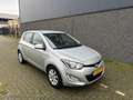 Hyundai i20 1.2i i-Vision/CRUISE/AIRCO/PDC/Nieuwe APK en beurt Grijs - thumbnail 4