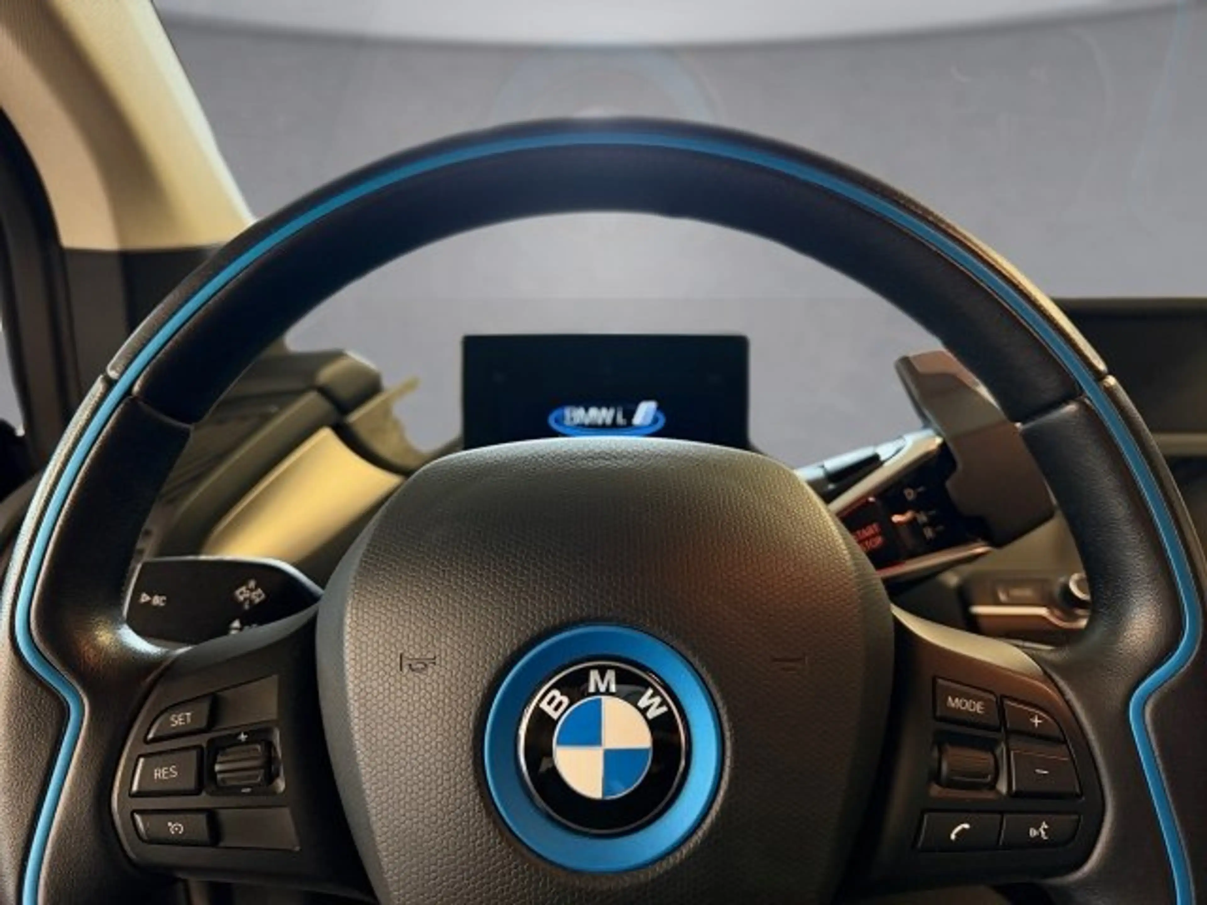 BMW i3 eDrive BEV i01 IB1 — photo 10