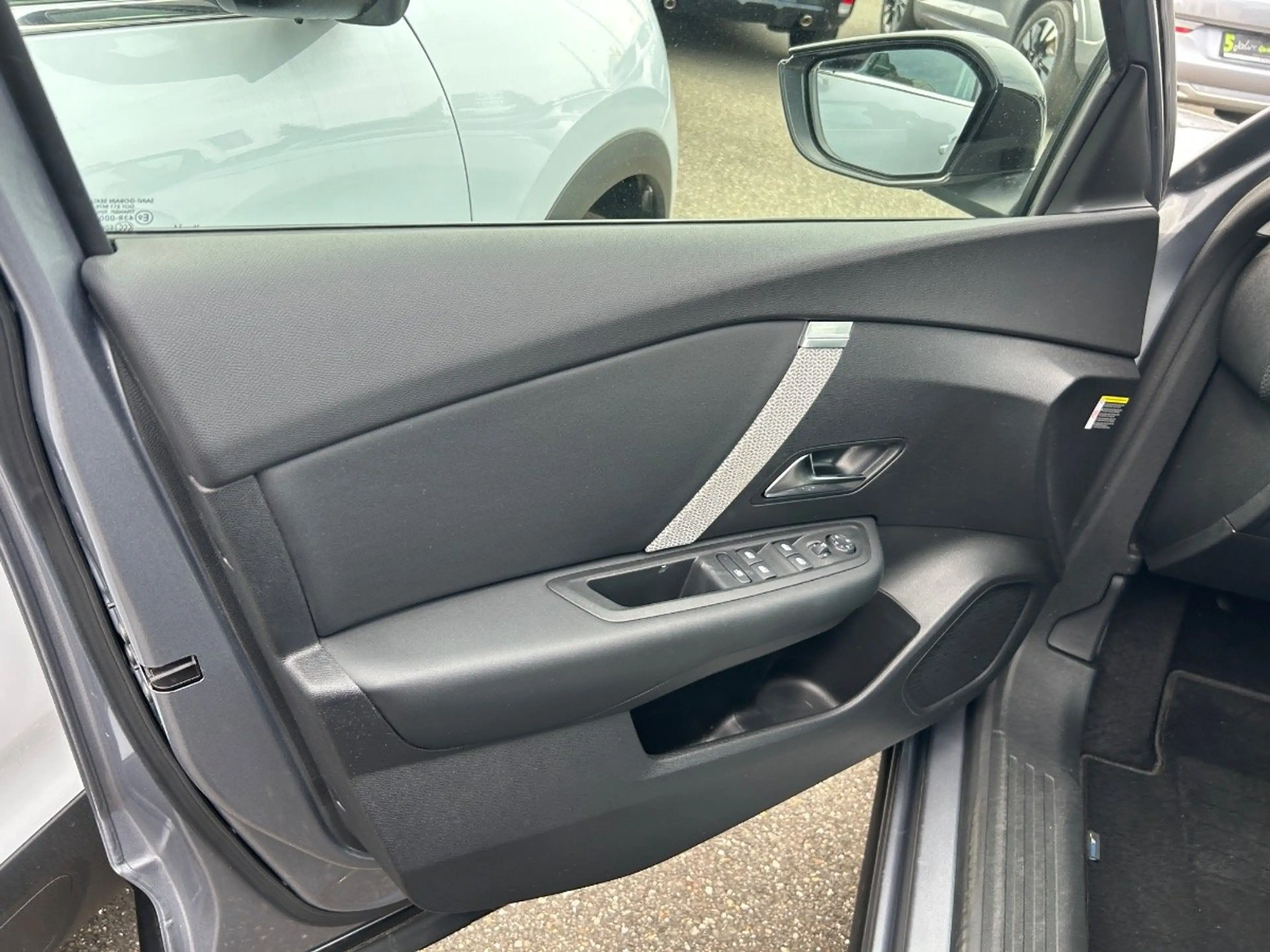 Citroen C4 X 1.2 PureTech 130 Max LED+Navi+2xKlima+Kam. — photo 12
