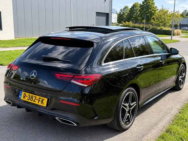Mercedes-Benz CLA view 2