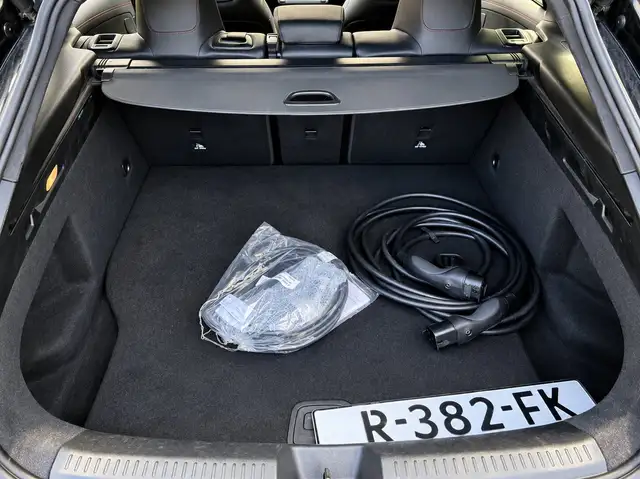 Mercedes-Benz CLA view 10