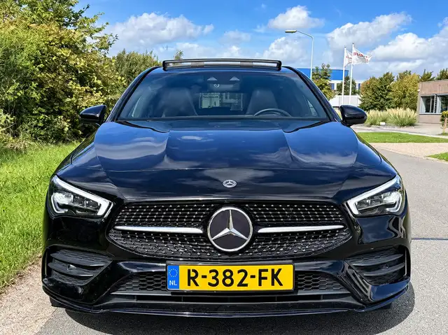 Mercedes-Benz CLA view 14
