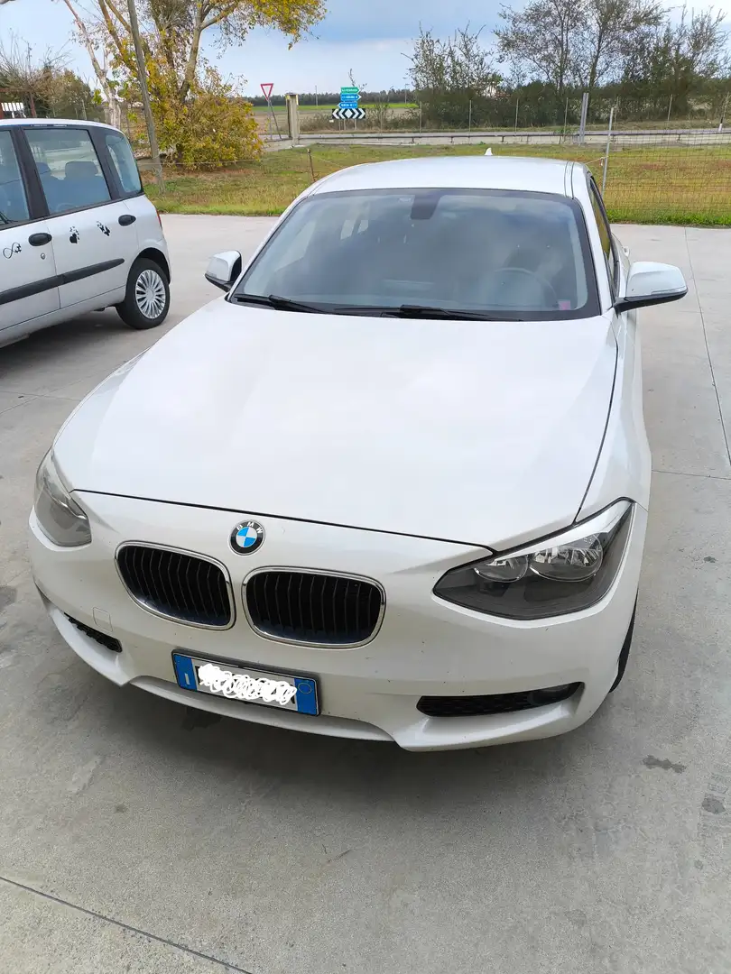 BMW 116 Unique Bianco - 1