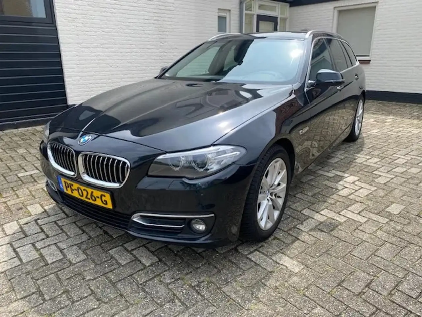 BMW 520 5-serie 520d Touring High Executive Vele Opties Zwart - 1