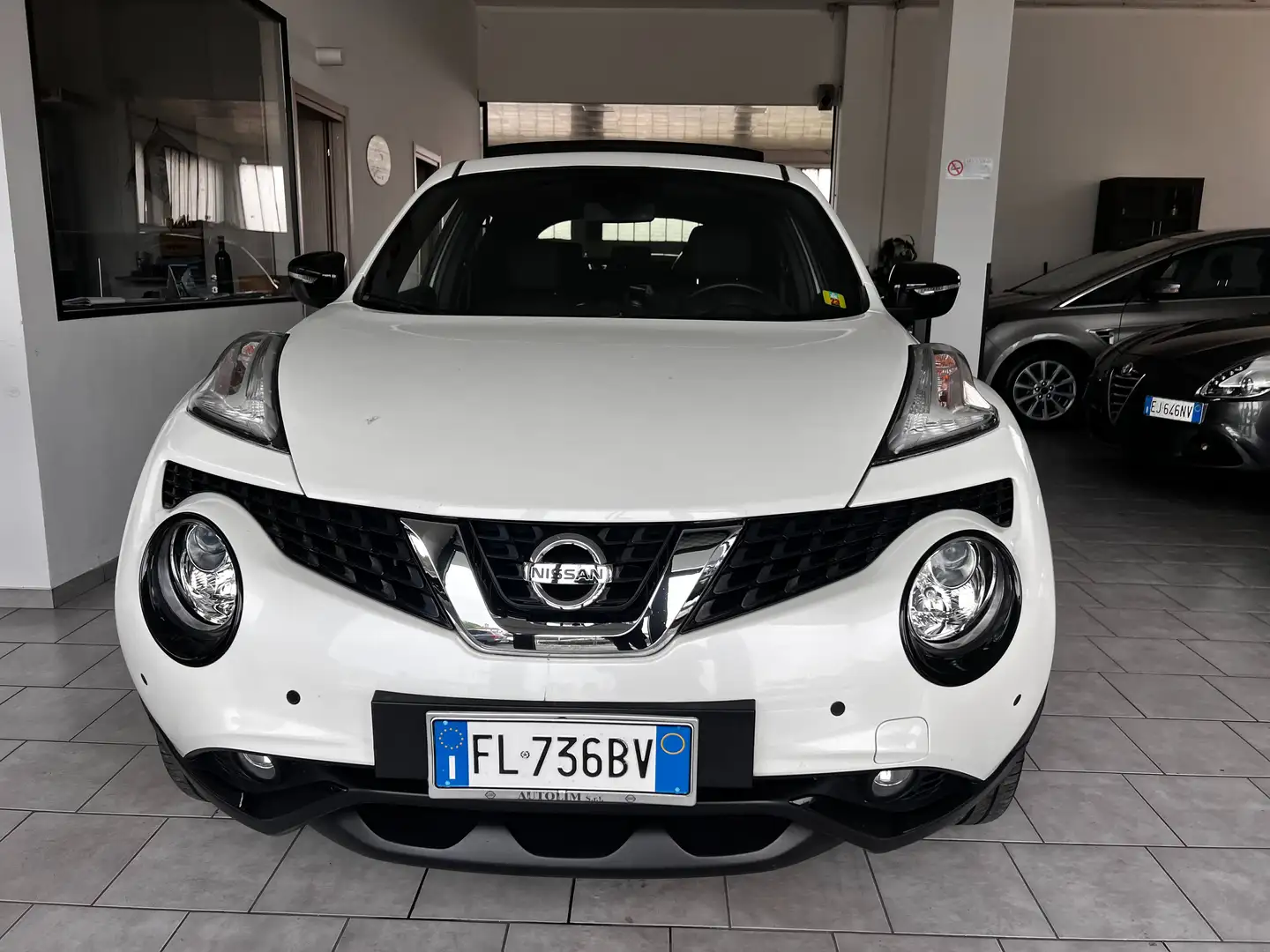 Nissan Juke Juke 1.2 dig-t Tekna c/pelle 115cv E6 Bianco - 2