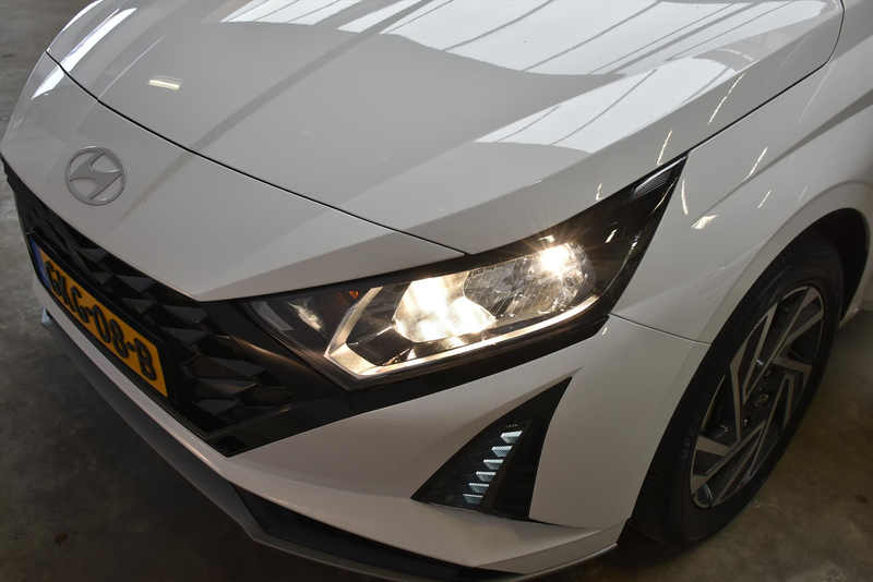 Hyundai i20 1.0 T-GDI Comfort Smart | Navigatie | Camera — photo 12