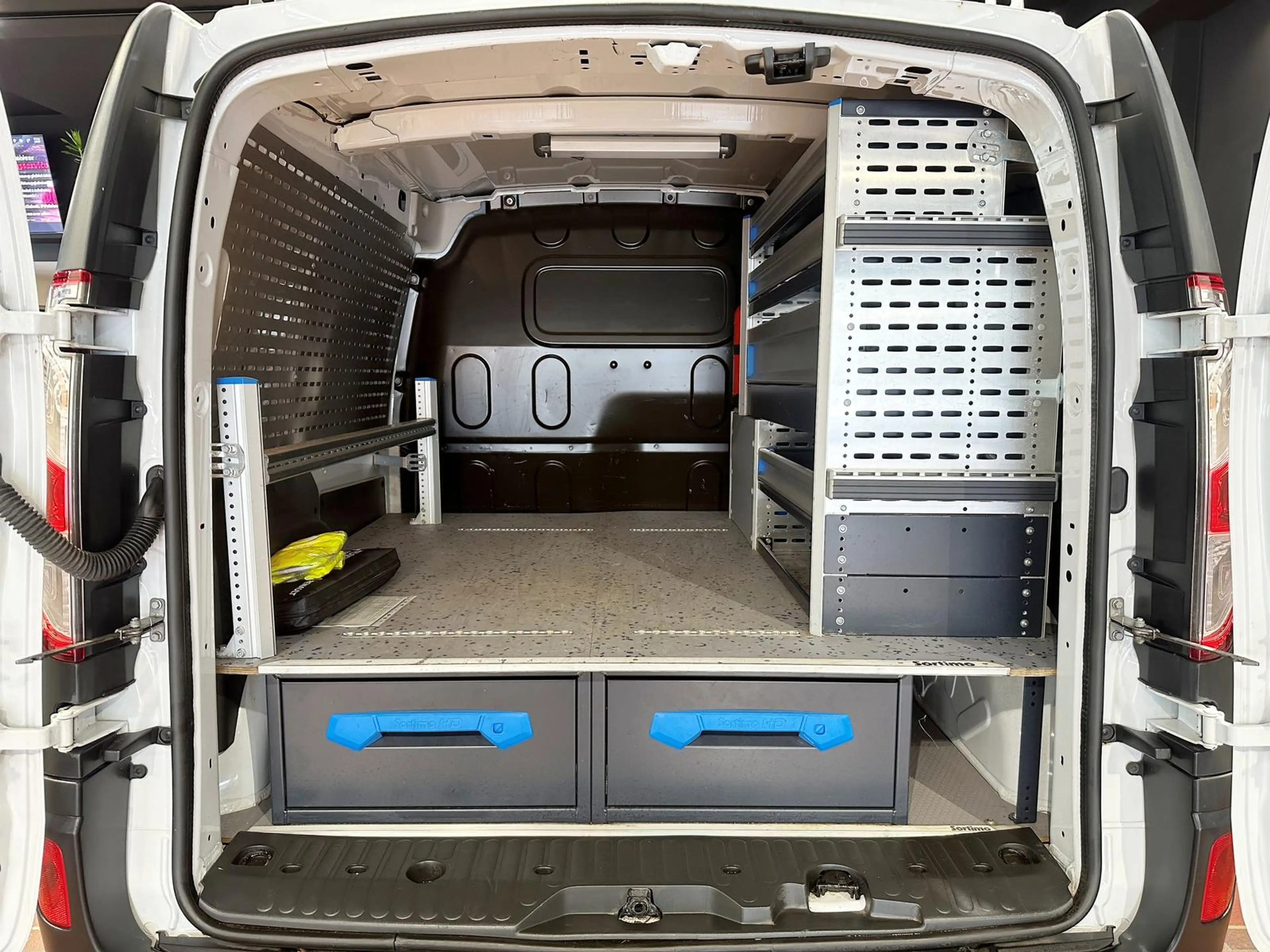 Renault Kangoo RAPID EXTRA ENERGY AC SORTIMO-WERKSTATTAUSBAU+DACH — photo 9