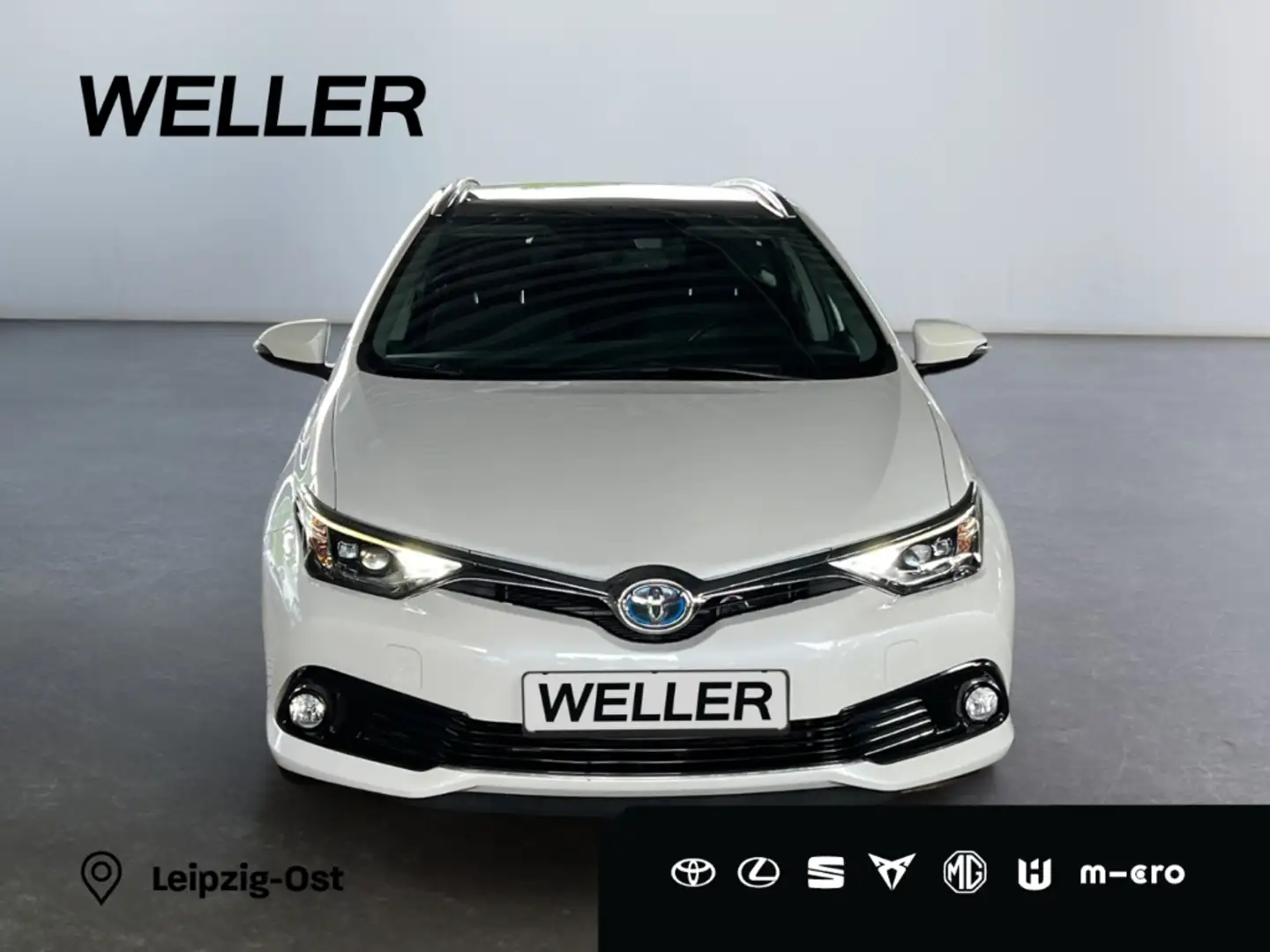 Toyota Auris 1.8 Hybrid TS Executive *LED*AHK*Pano*Navi* Weiß - 2