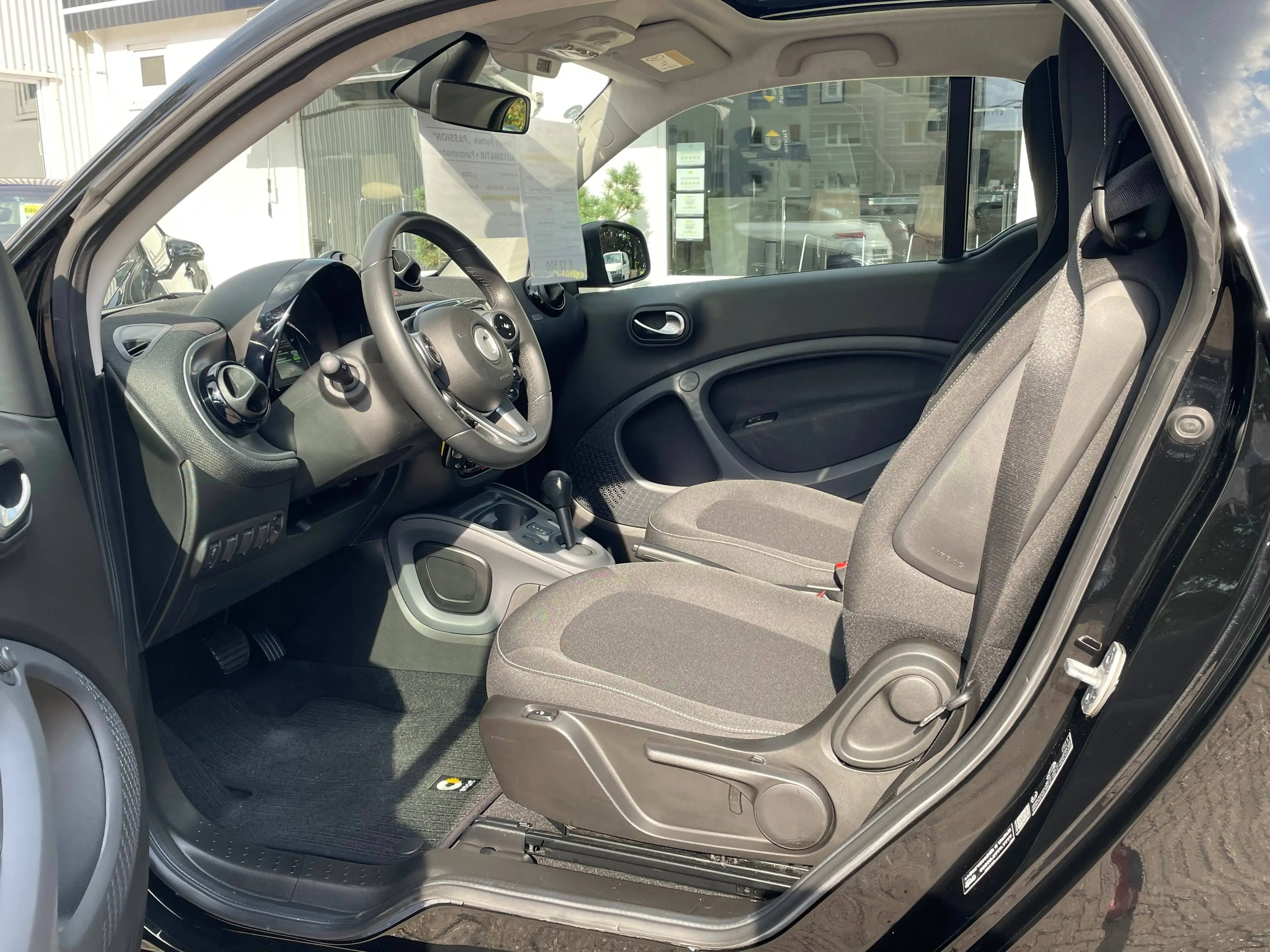 smart forTwo smart fortwo"Passion"AUTOMATIK(Twinamic)+Panoramaglasdach+KLIMATRONIC+Sitzhzg+Tempomat — photo 13