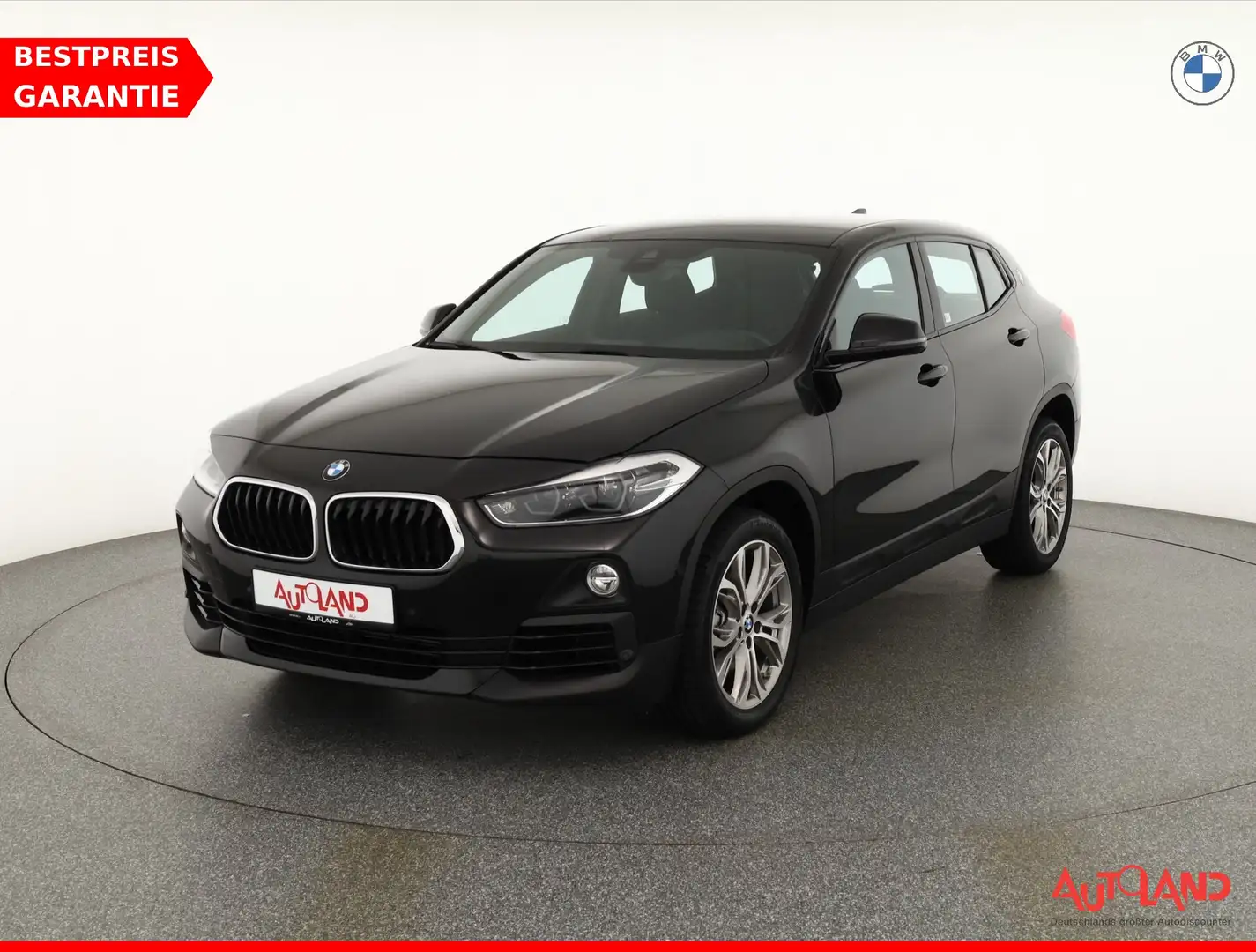 BMW X2 sDrive 18i Advantage LED Navi Sitzheizung PDC Schwarz - 1