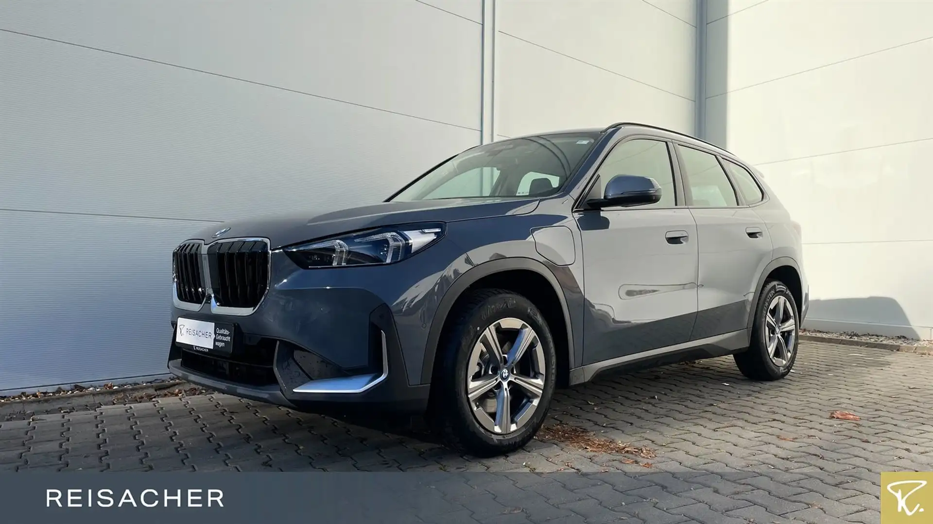 BMW X1 xDrive25e DAPro.HuD,adLED,360° Grau - 1