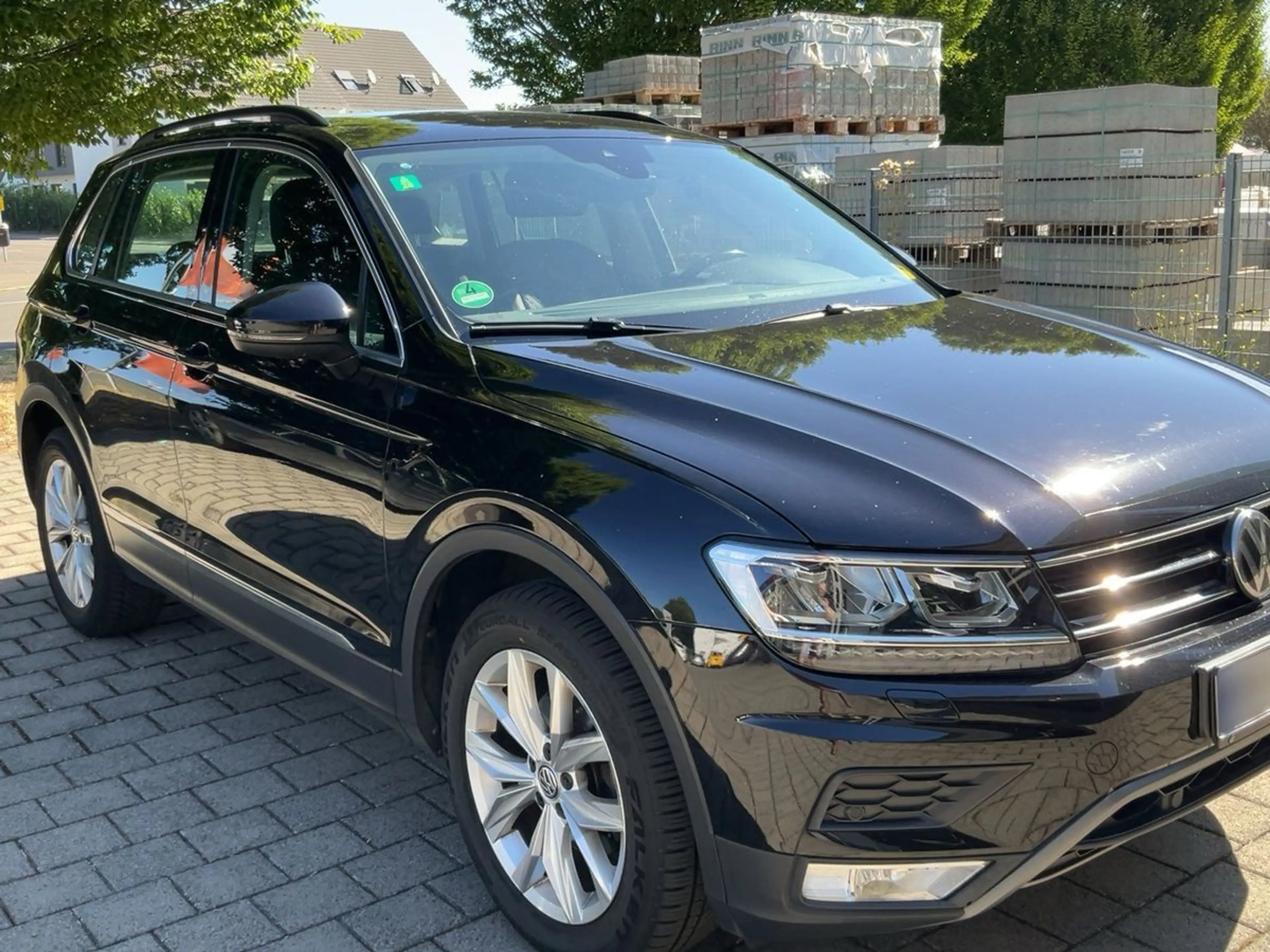 Volkswagen Tiguan 2.0 Tdi 4M ACC/LED/KAMERA/AUT/NAVI/AHK