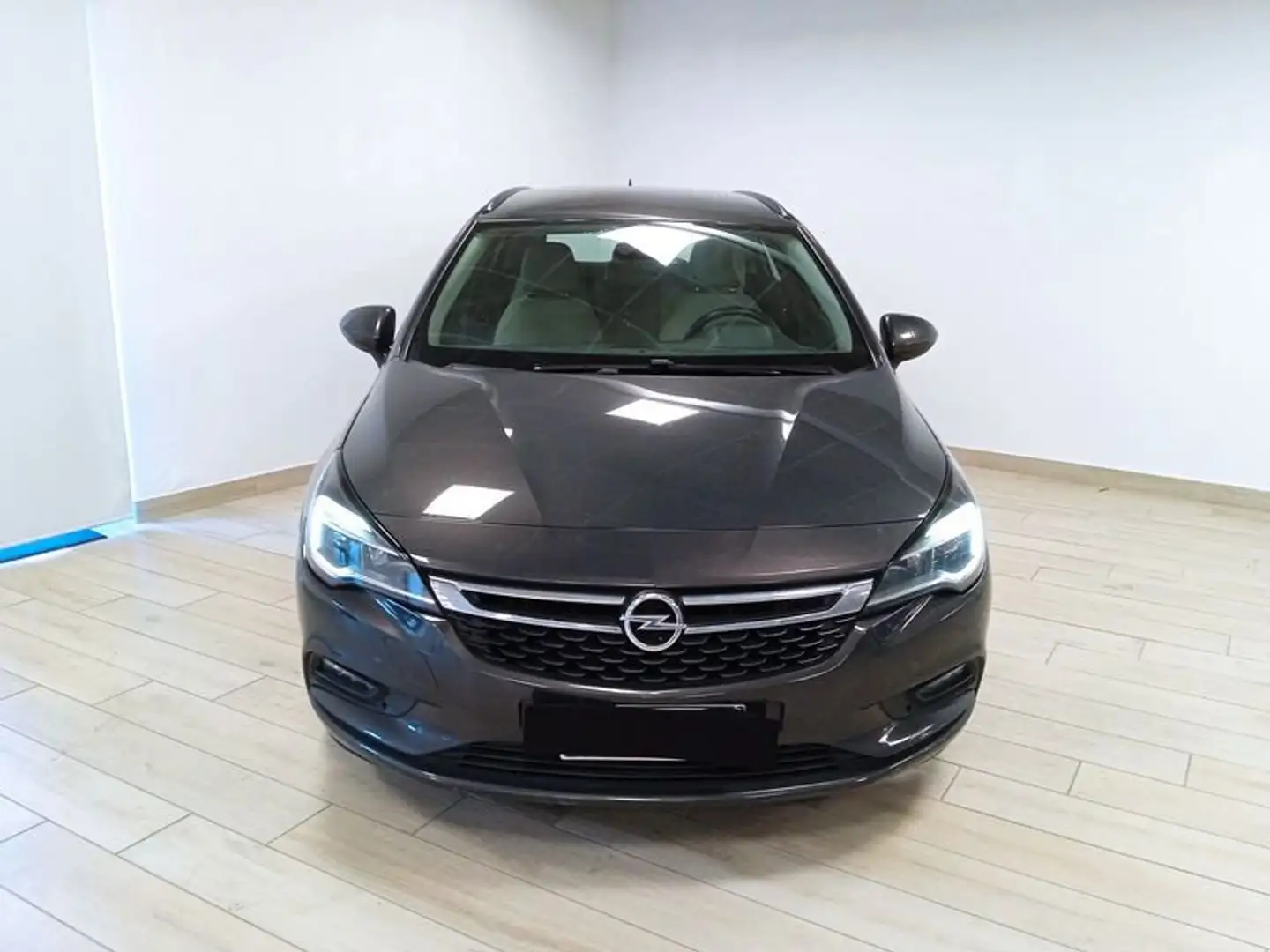Opel Astra 5ª serie 1.6 CDTi 136CV aut. Sports Tourer Innova Grigio - 2