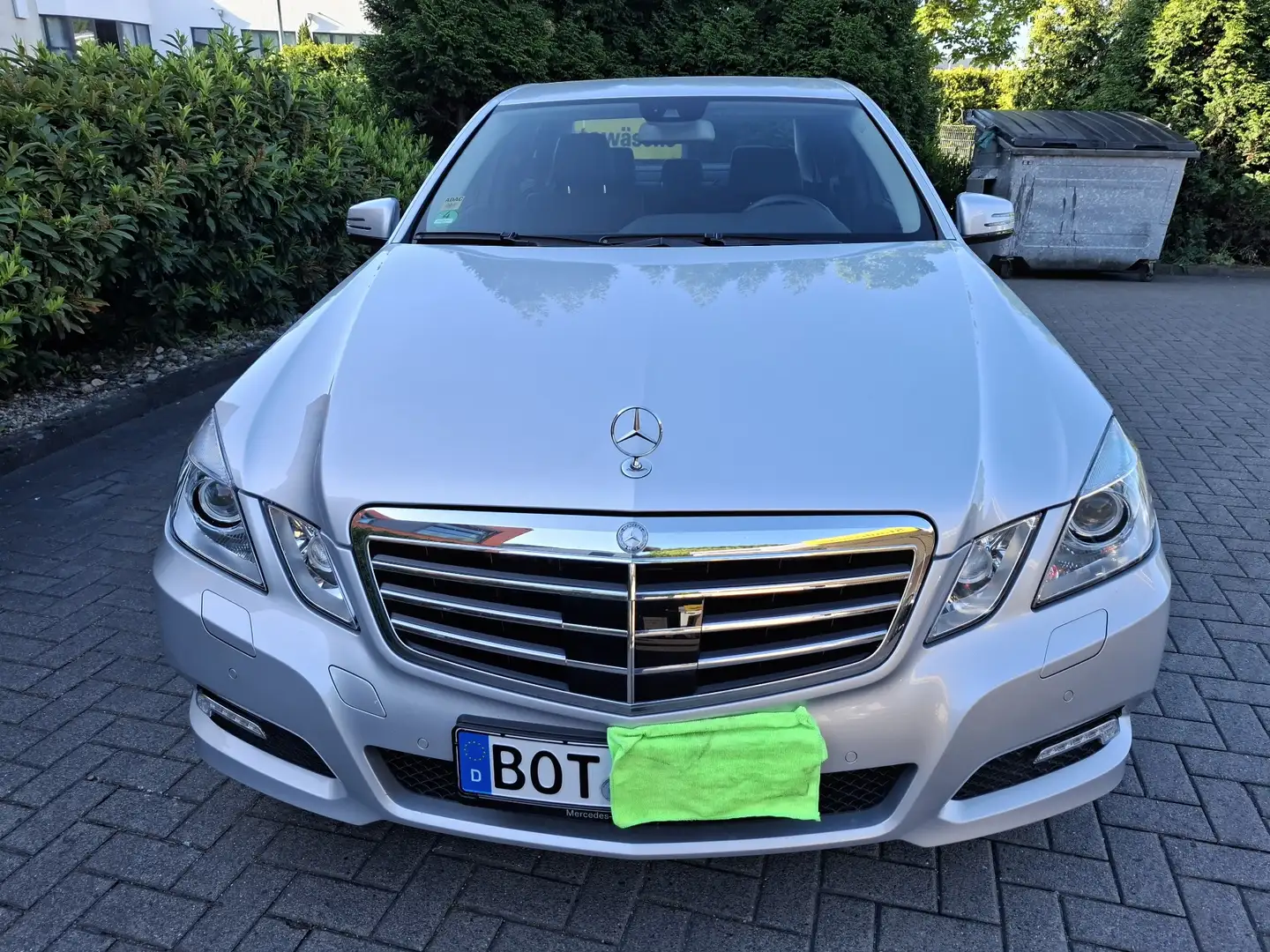 Mercedes-Benz E 350 CGI BlueEFFICIENCY 7G-TRONIC Avantgarde Argintiu - 1
