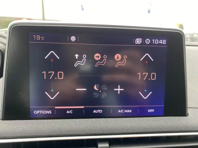 Peugeot 3008 view 14