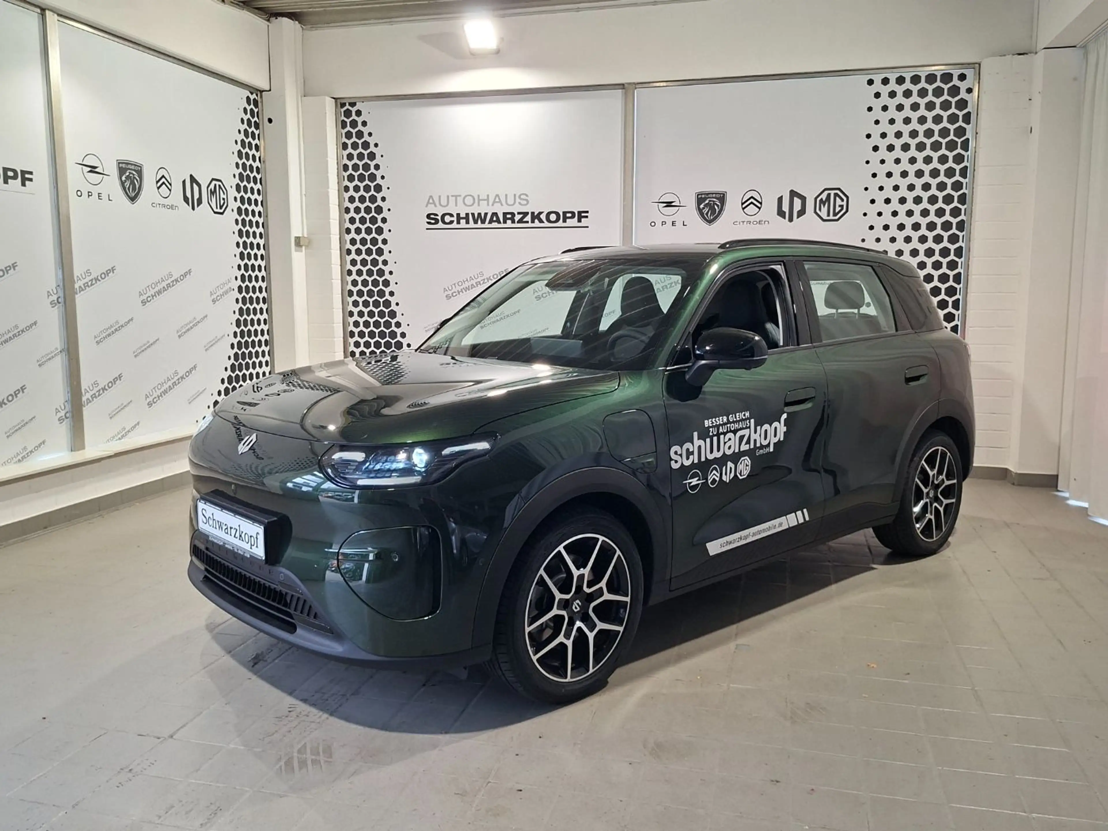 Leapmotor B03X BEV W Design Pro Max LED+Navi+Sitzheizung — photo 2