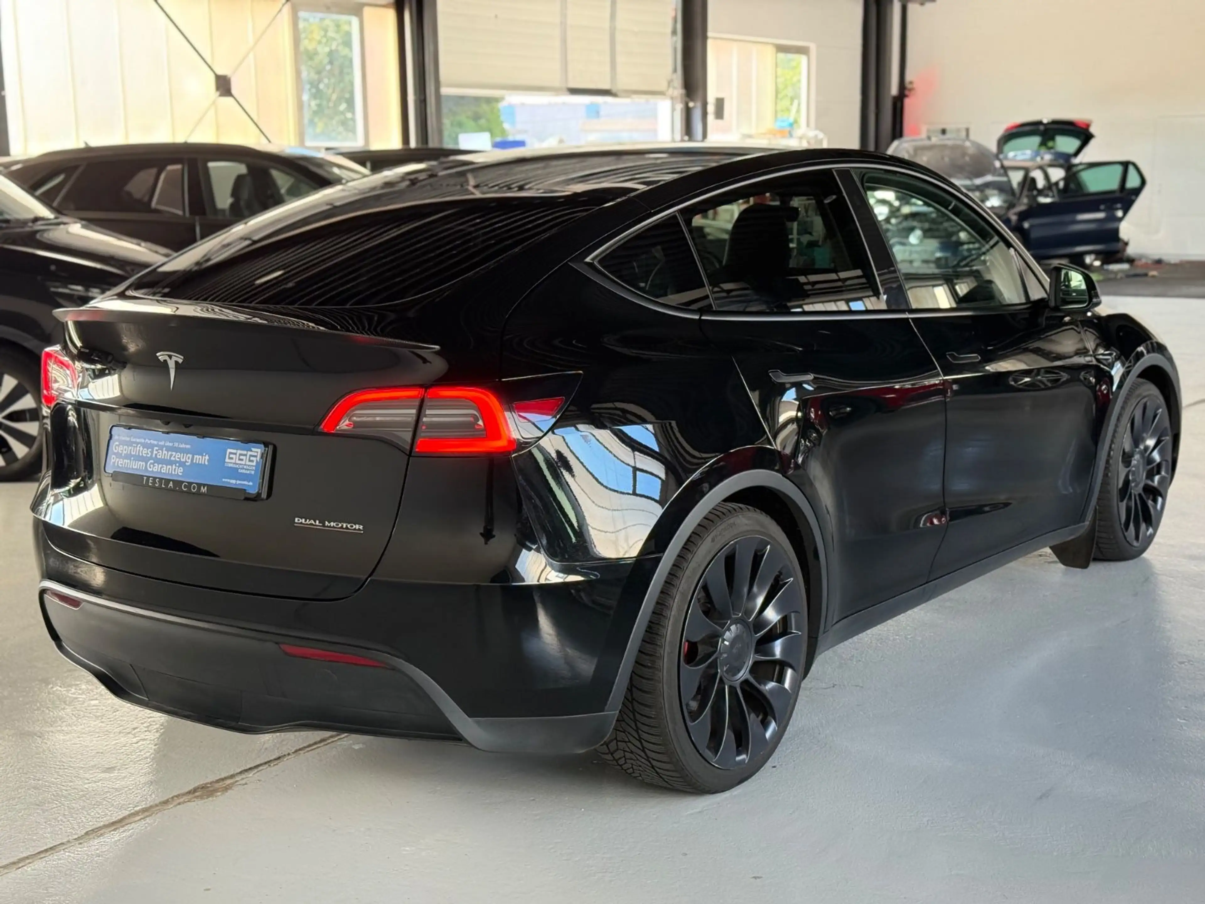 Tesla Model Y Performance Dual AWD SOH 1.Hand AHK — photo 4