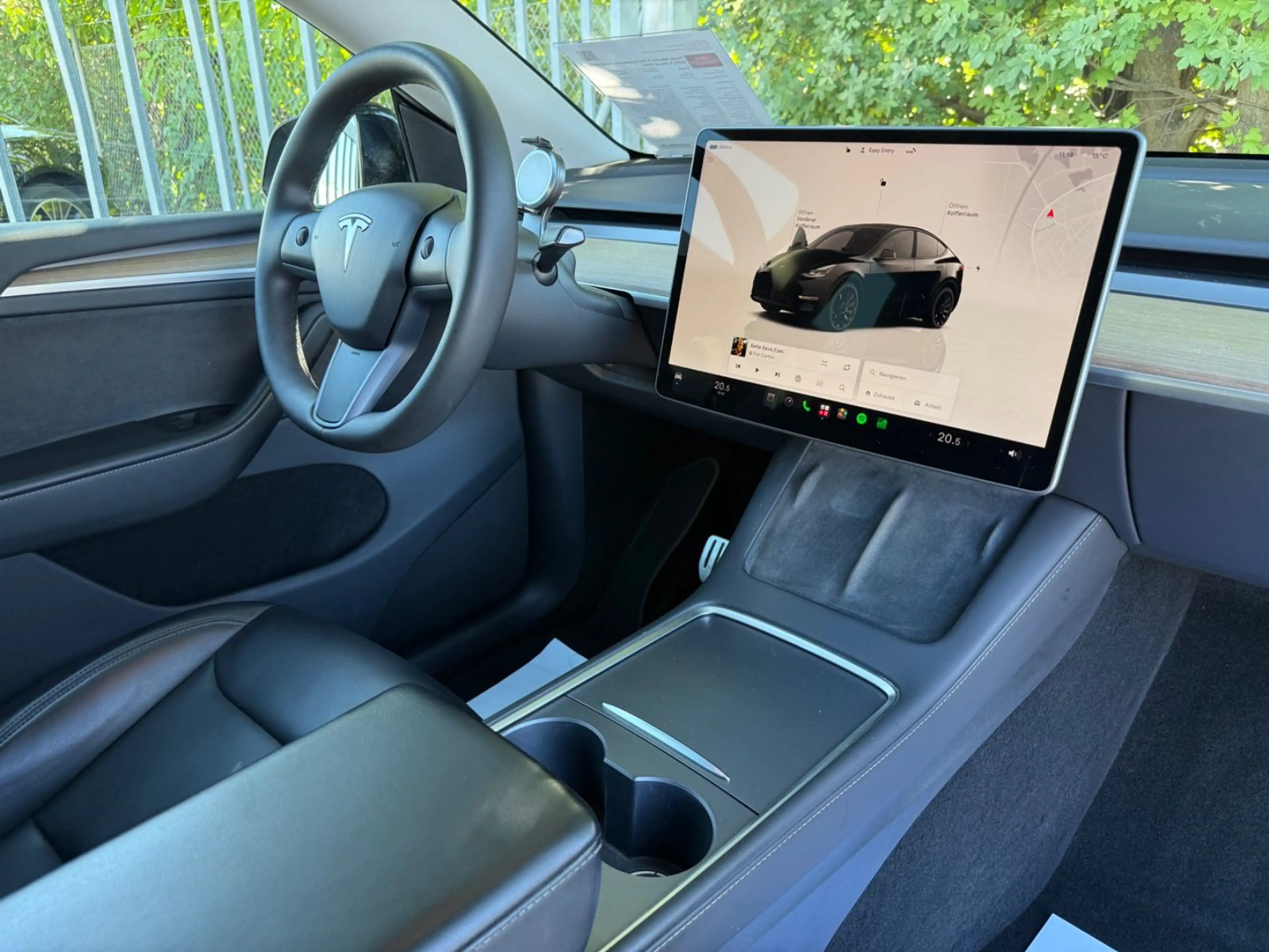 Tesla Model Y Performance Dual AWD SOH 1.Hand AHK — photo 13