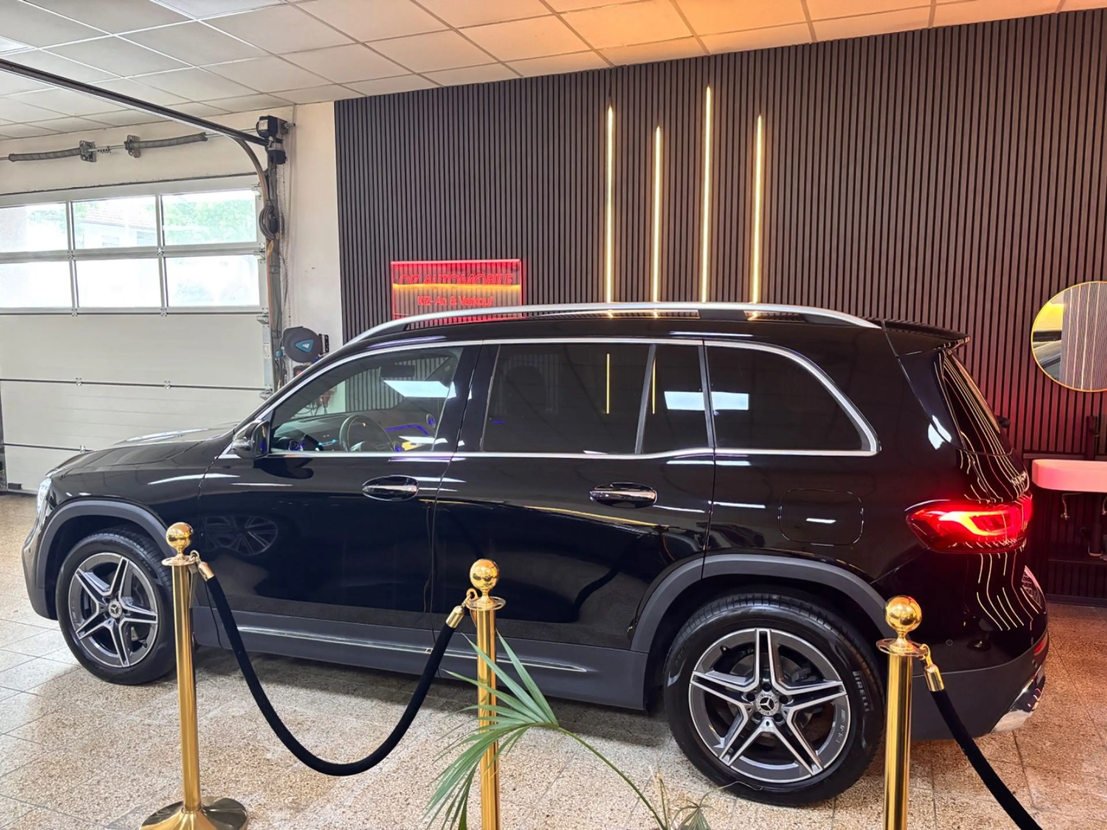 Mercedes-Benz GLB 200 GLB GLB 200 — photo 22