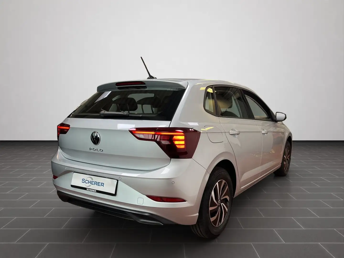 Volkswagen Polo Life 1,0 l TSI OPF 70 kW (95 PS) 5-Gang Silber - 2