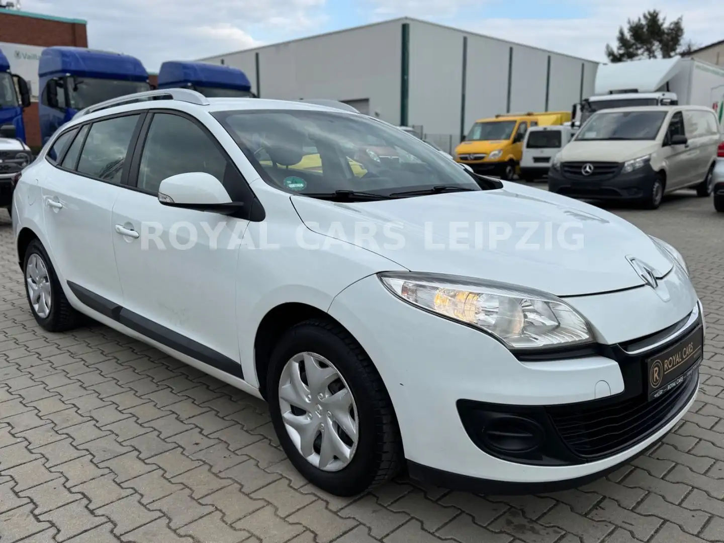 Renault Megane 1.5 dCi Grandtour Expression|Klima|Navi| Weiß - 1