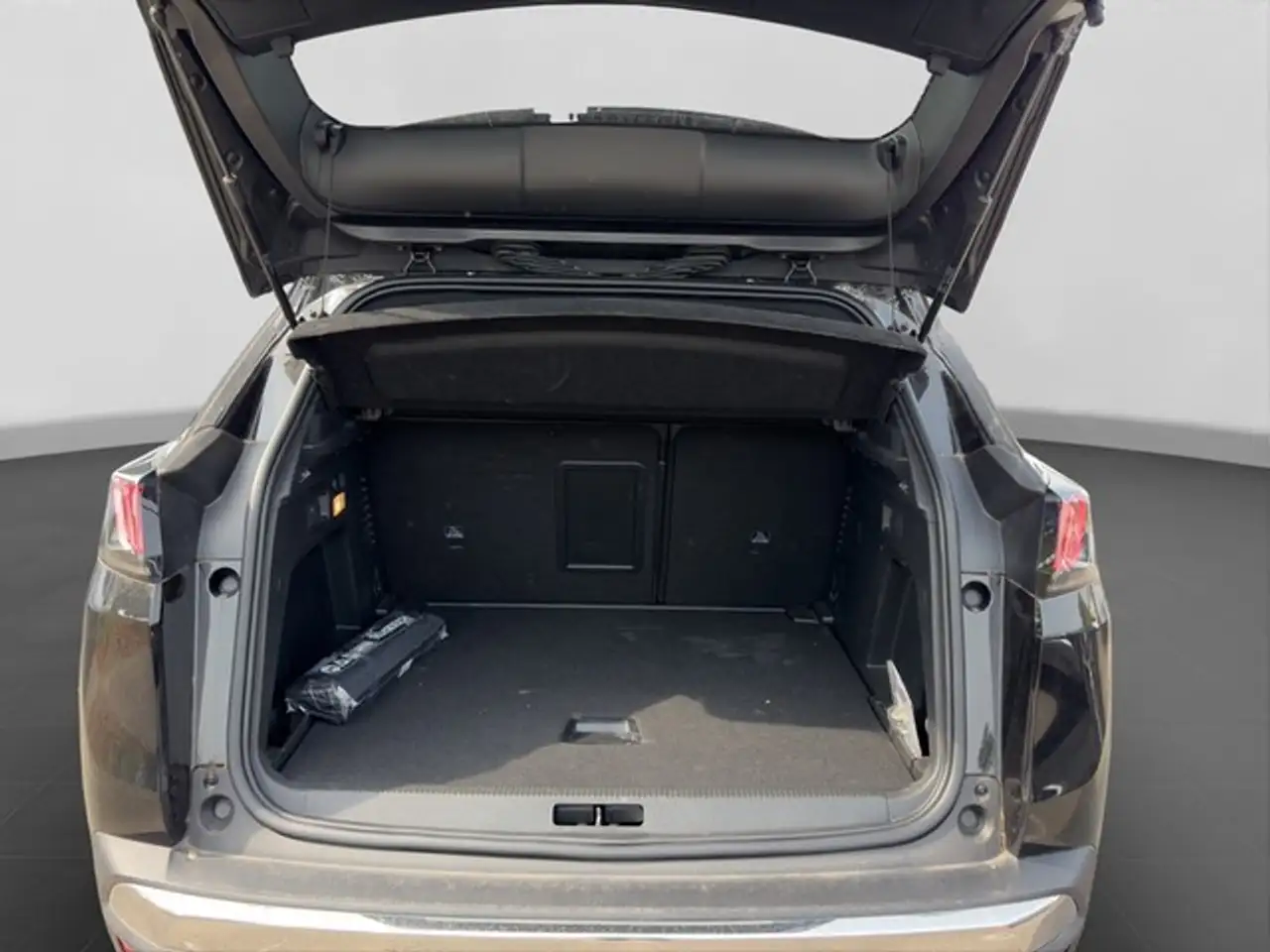 Peugeot 3008 GT HYBRID 136 e-DSC6 SHZ PDC KAMERA ALLWETTER, миниатюра 16