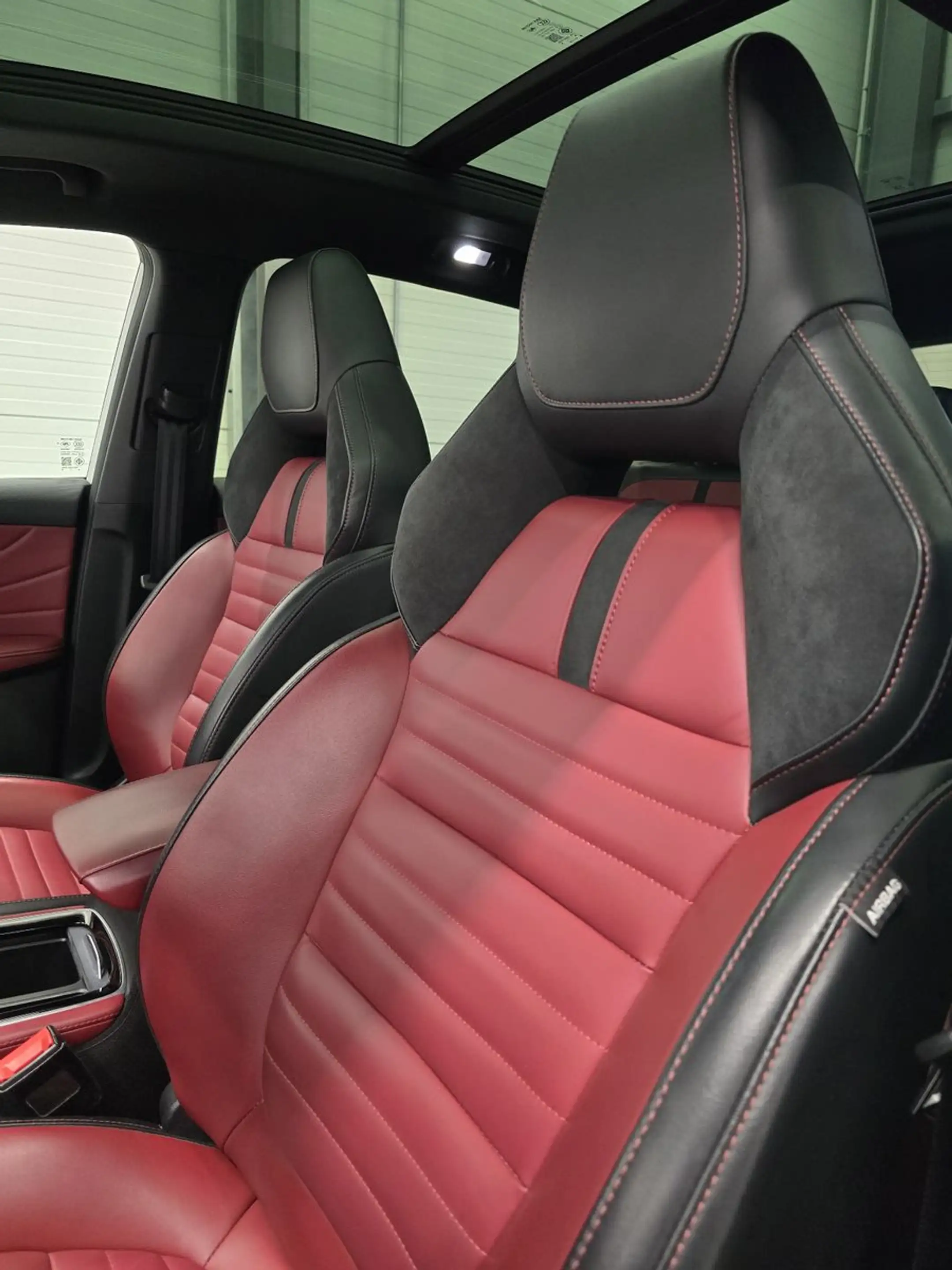 MG EHS Plug In Hybrid Luxury 1.5T AT Automatik — photo 12