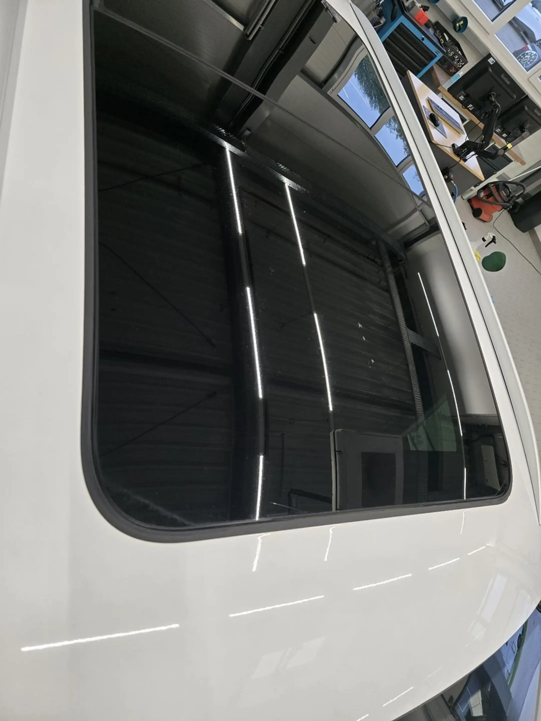 MG EHS Plug In Hybrid Luxury 1.5T AT Automatik — photo 9