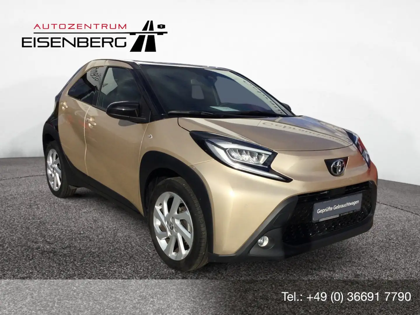 Toyota Aygo X 1.0 Pulse PDC SHZ KAMERA NAVI ACC LED Beige - 1