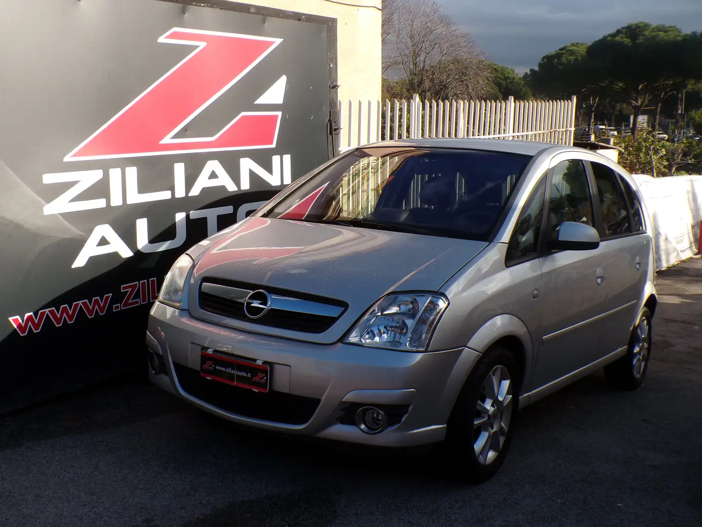 Opel Meriva 1.6 COSMO 16V....GPL ....UNIPRO' Plateado - 1