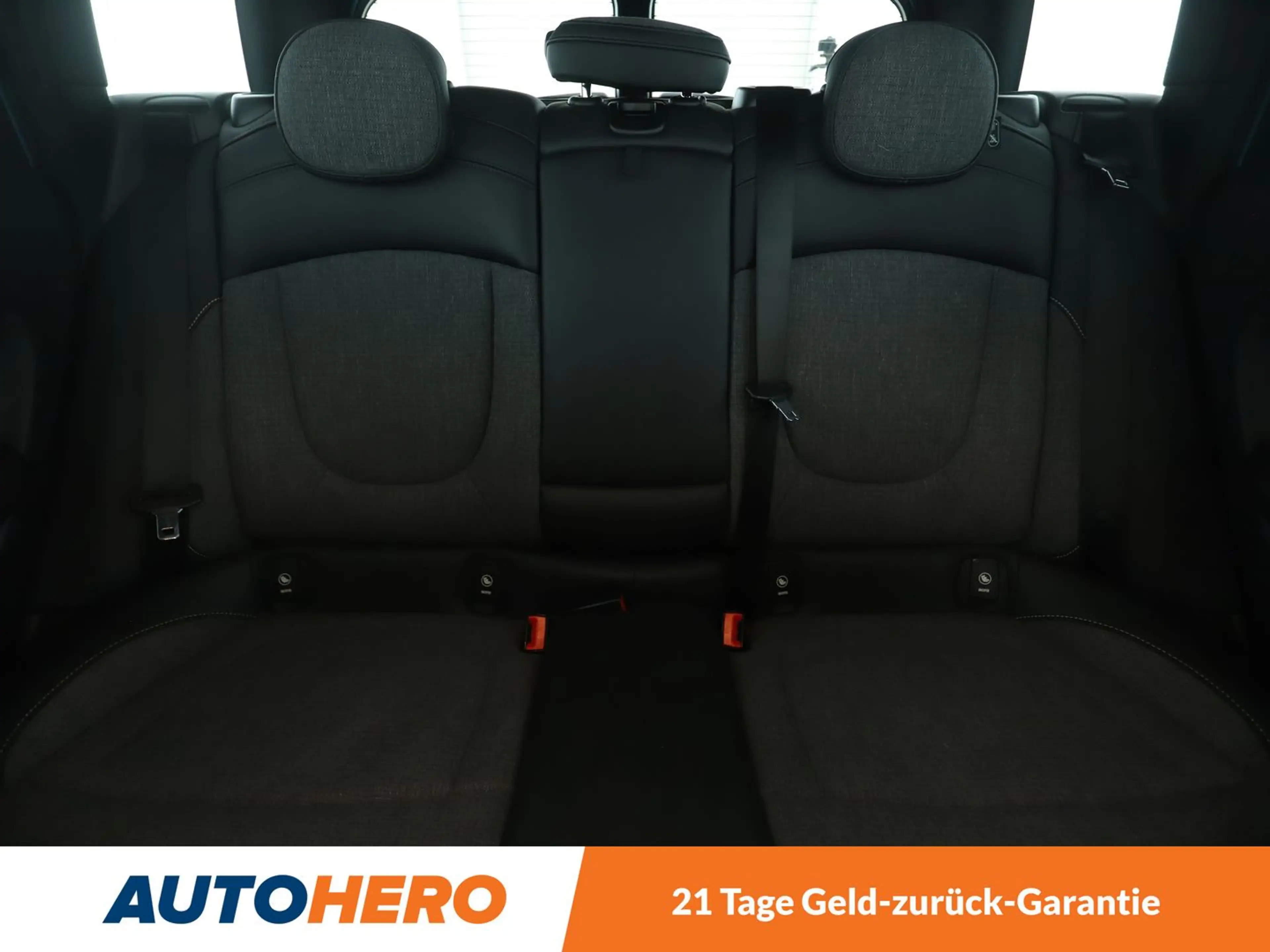 MINI Cooper SD Clubman Cooper SD Aut.*NAVI*LED*TEMPO*HUD*PDC*PANO*H&K* — photo 15
