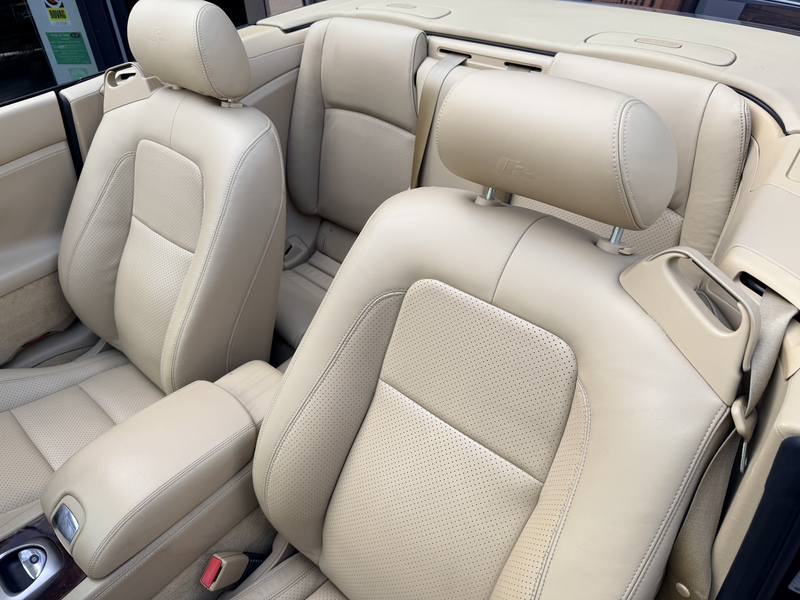 Jaguar XKR 4.2 V8 Convertible — photo 5