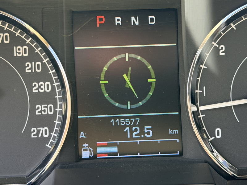 Jaguar XKR 4.2 V8 Convertible — photo 12
