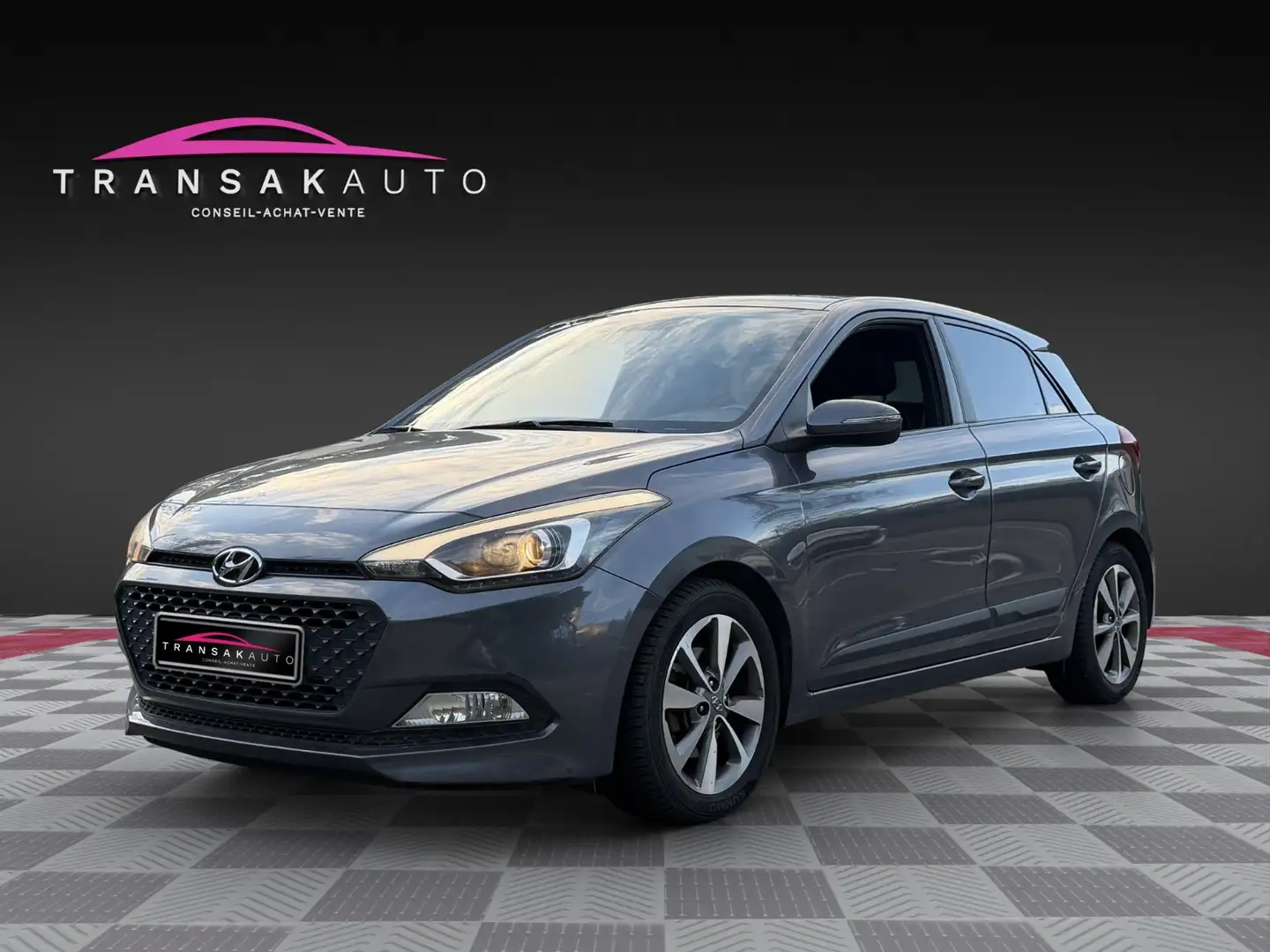 Hyundai i20 i20 1.1 CRDi 75 Edition#Navi Grau - 1