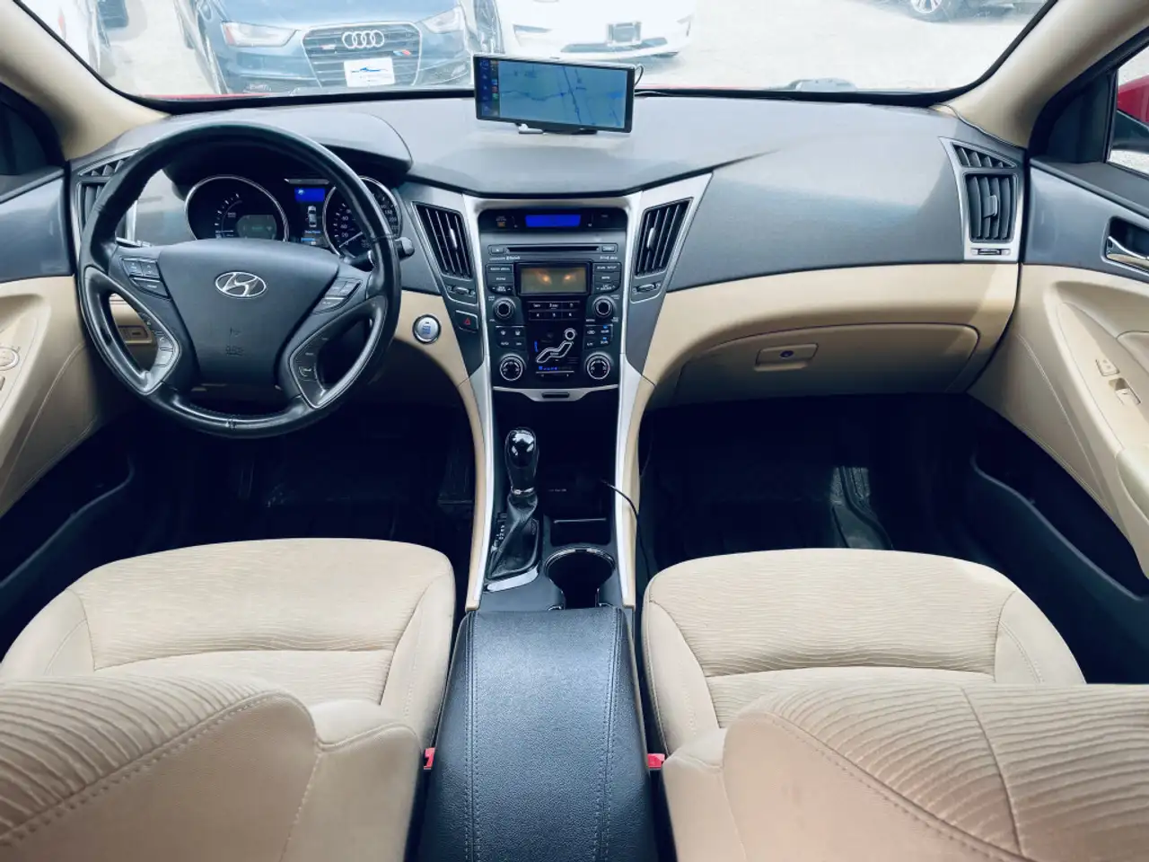 Hyundai SONATA снимка Hyundai SONATA